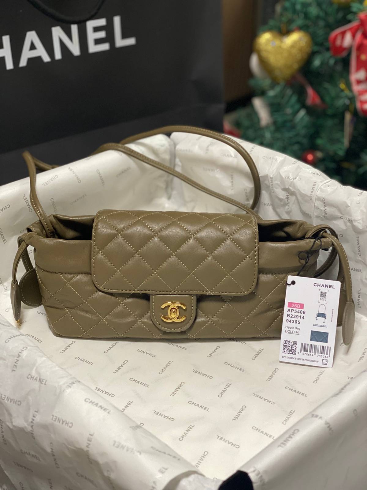 シャネル CHANEL マトラッセ ラムスキン フラップバッグ ゴールド金具 レザー編み込みチェーン ブラック ホワイト - 画像 19