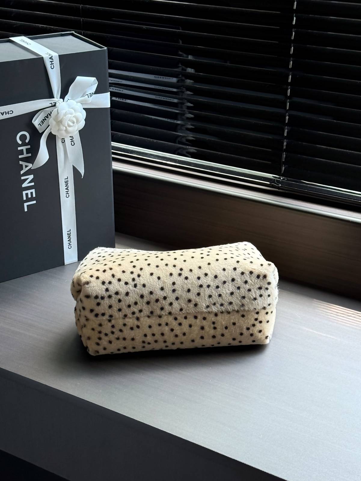 シャネル CHANEL AP5351 ポイント ファー フラップバッグ マトラッセ ゴールド金具 ターンロック - 画像 7