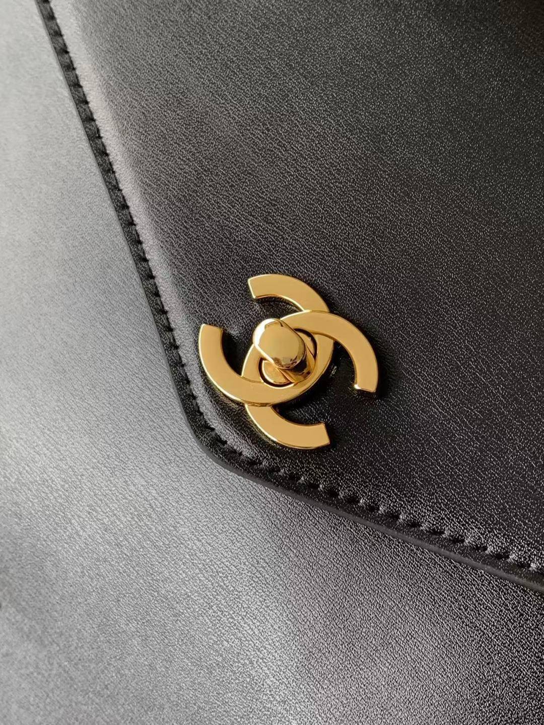 シャネル CHANEL マトラッセ マットキャビアスキン フラップバッグ チェーンショルダーバッグ ゴールド金具 ブラッ - 画像 6