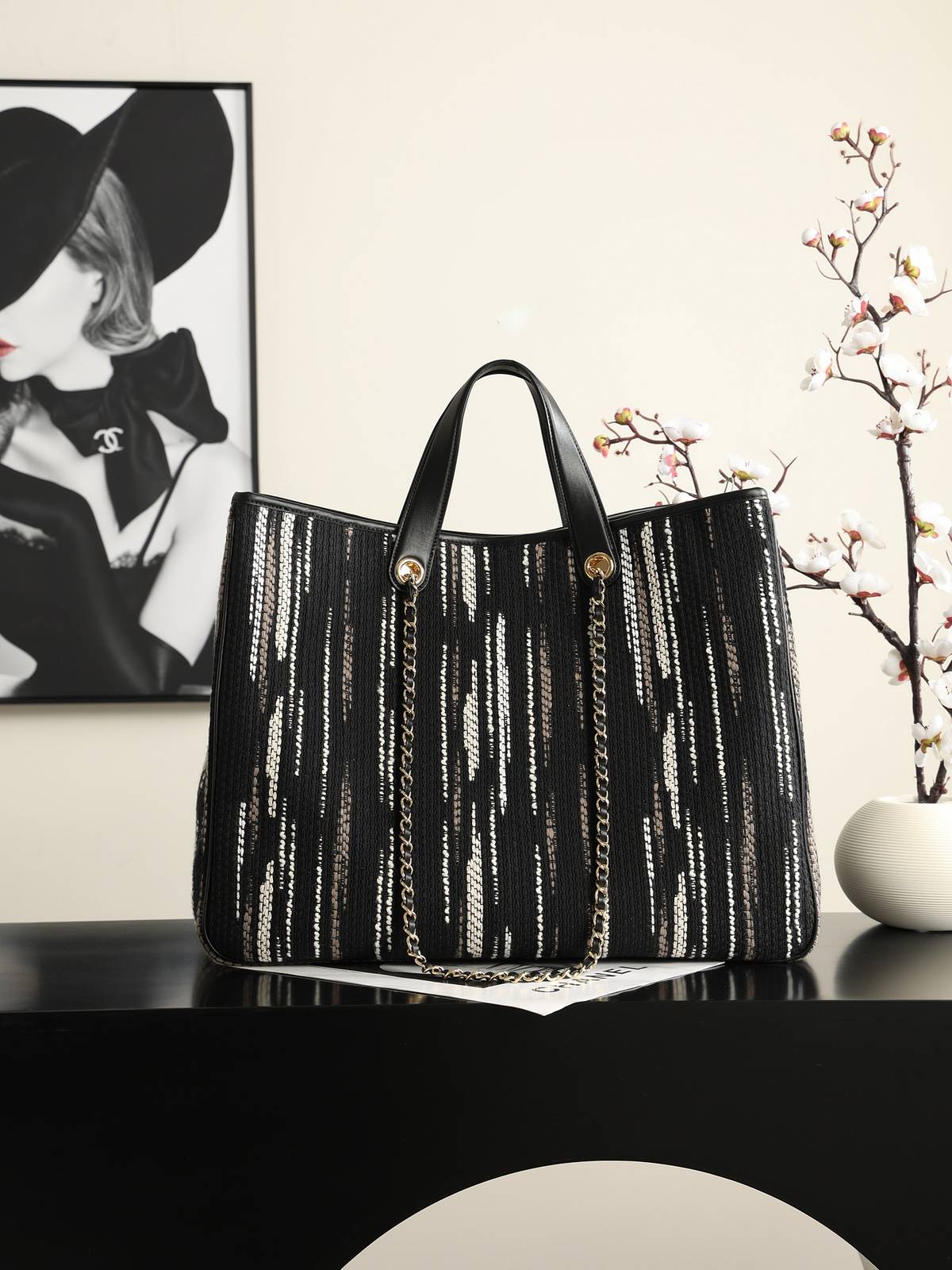 シャネル CHANEL マトラッセ トートバッグ キャビアスキン ゴールド金具 レザー編み込みチェーン ブラック - 画像 8