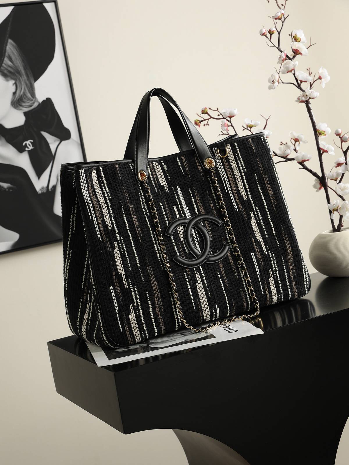 シャネル CHANEL マトラッセ トートバッグ キャビアスキン ゴールド金具 レザー編み込みチェーン ブラック - 画像 9