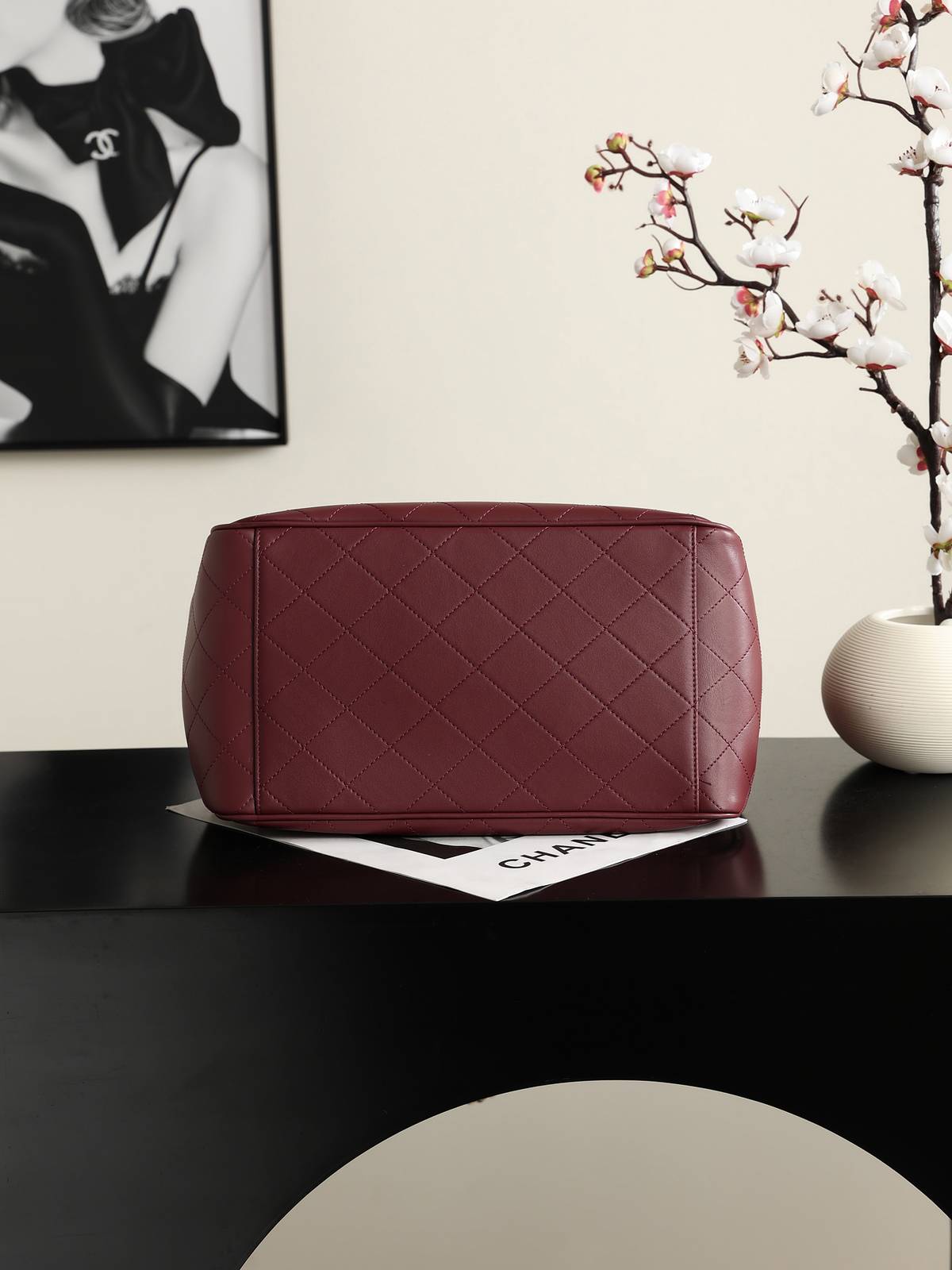 シャネル AS6200 中号 マトラッセ ローズレッド キャビアスキン チェーンショルダーバッグ ゴールド金具 レディー - 画像 15