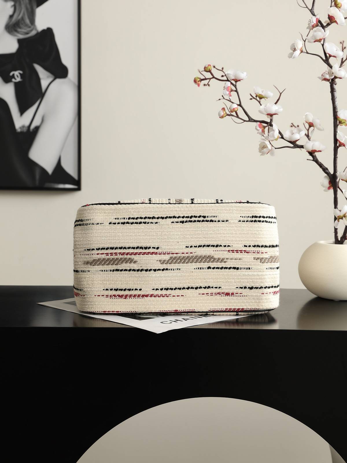 シャネル CHANEL 6200中号 マトラッセ チェーンショルダーバッグ ホワイト ブラック ゴールド金具 レディース - 画像 6