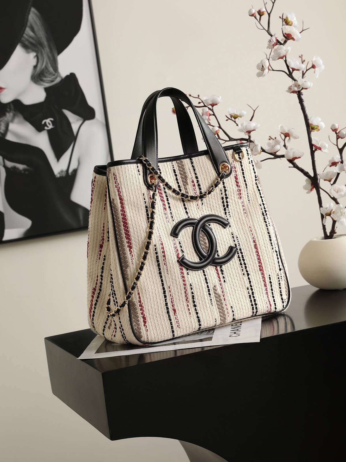 シャネル CHANEL 6200中号 マトラッセ チェーンショルダーバッグ ホワイト ブラック ゴールド金具 レディース - 画像 9
