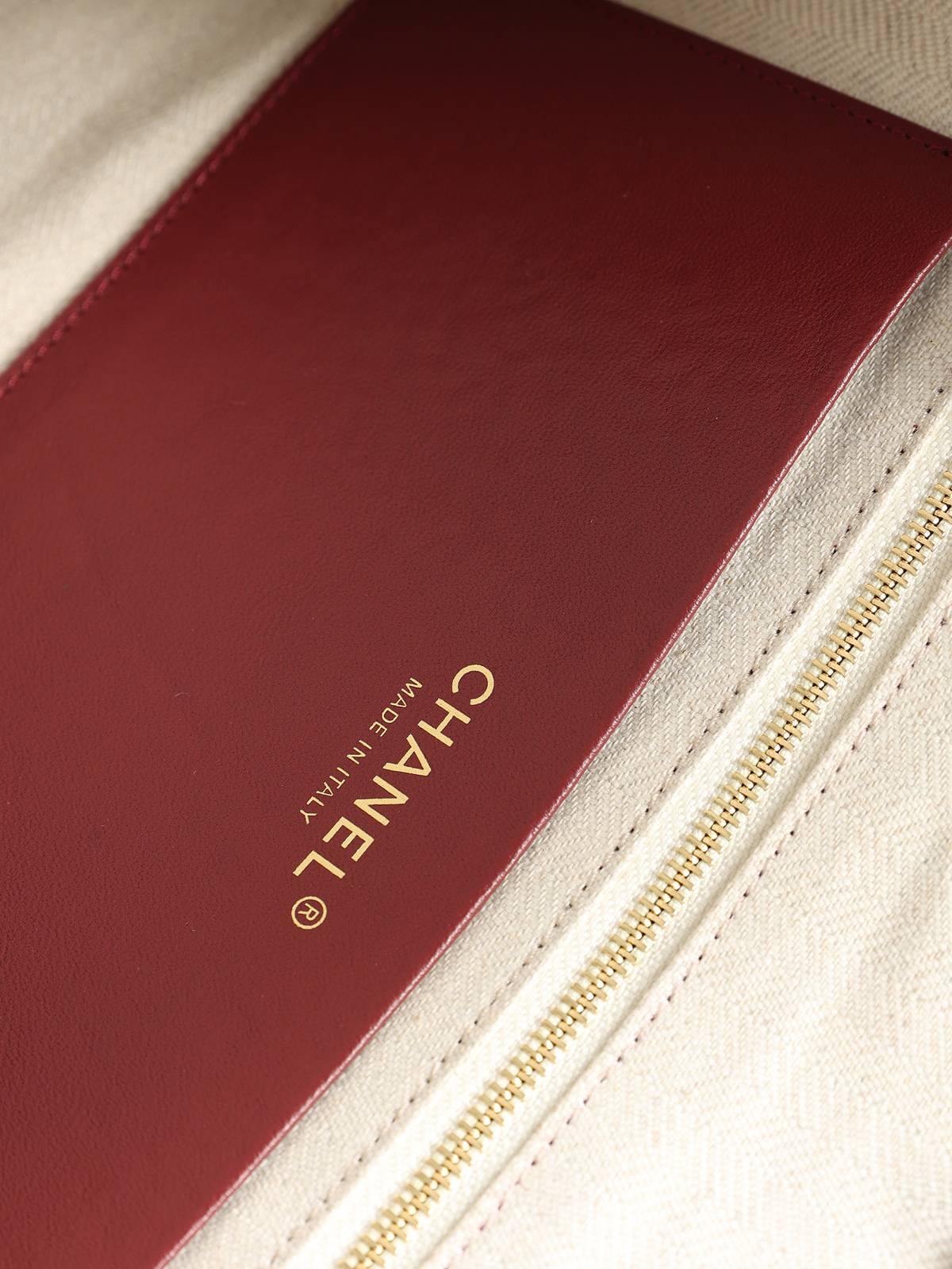 シャネル CHANEL 6200中号 マトラッセ チェーンショルダーバッグ ホワイト ブラック ゴールド金具 レディース - 画像 11