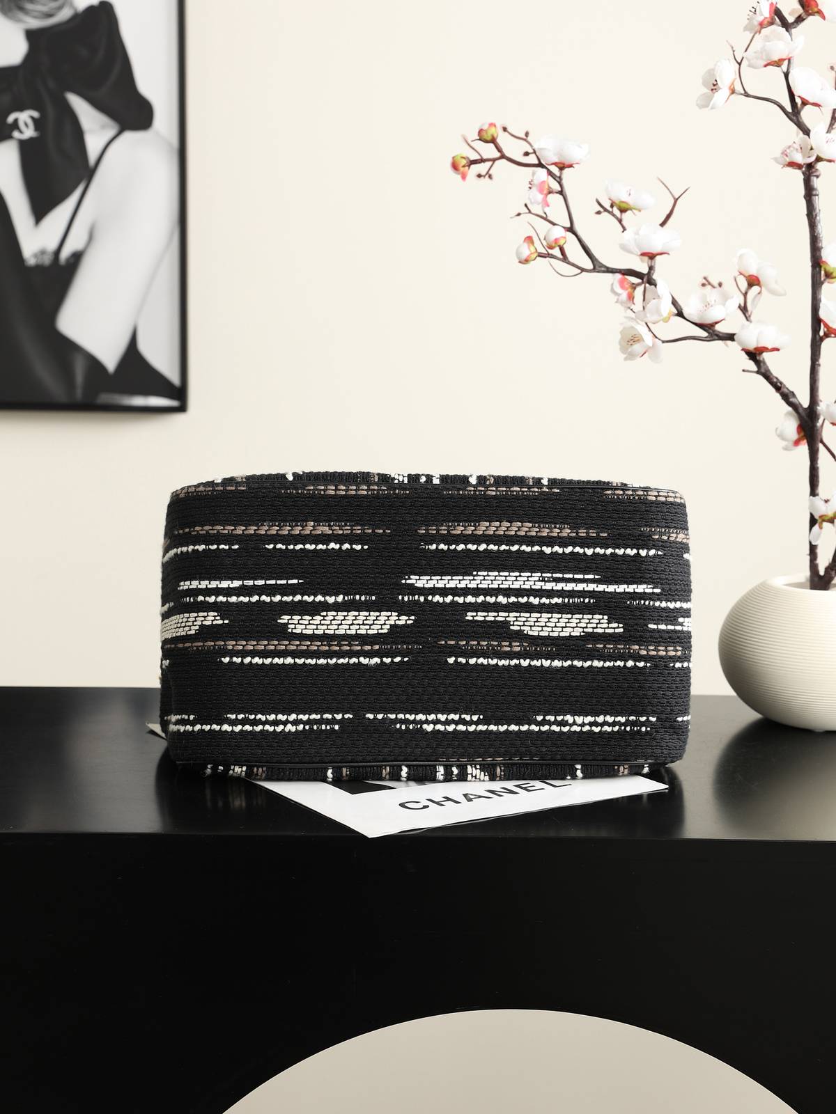 シャネル CHANEL 6200中号 マトラッセ チェーンショルダーバッグ ホワイト ブラック ゴールド金具 レディース - 画像 15