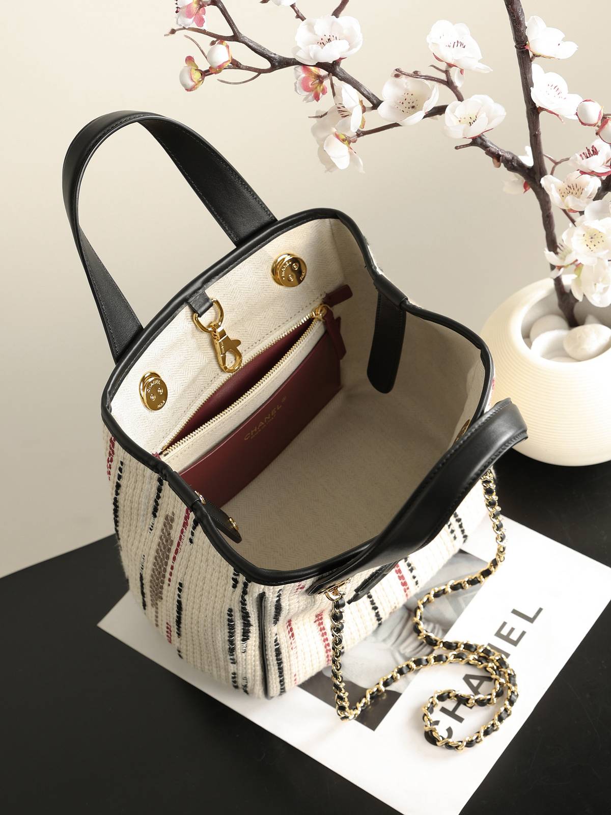 シャネル CHANEL 26B マトラッセ ミニトートバッグ ゴールド金具 レザー編み込みチェーン レディース ブラック - 画像 3