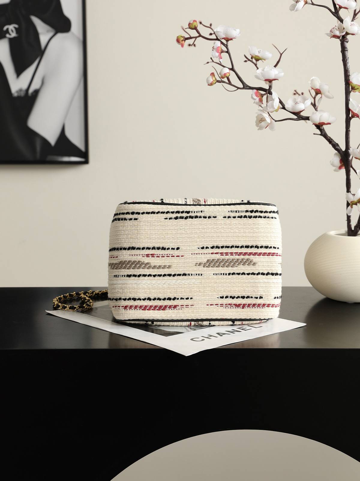 シャネル CHANEL 26B マトラッセ ミニトートバッグ ゴールド金具 レザー編み込みチェーン レディース ブラック - 画像 6