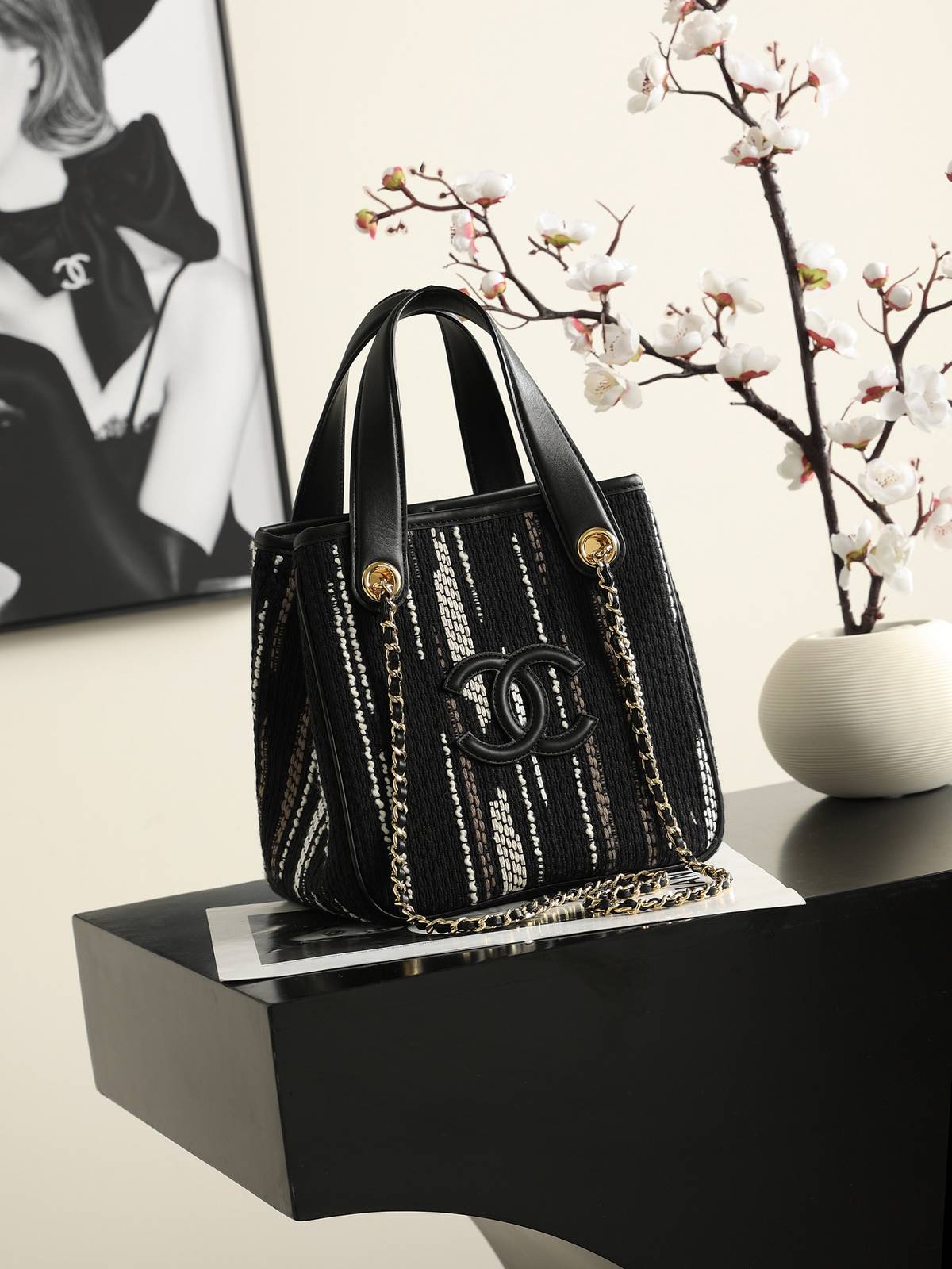 シャネル CHANEL 26B マトラッセ ミニトートバッグ ゴールド金具 レザー編み込みチェーン レディース ブラック - 画像 18