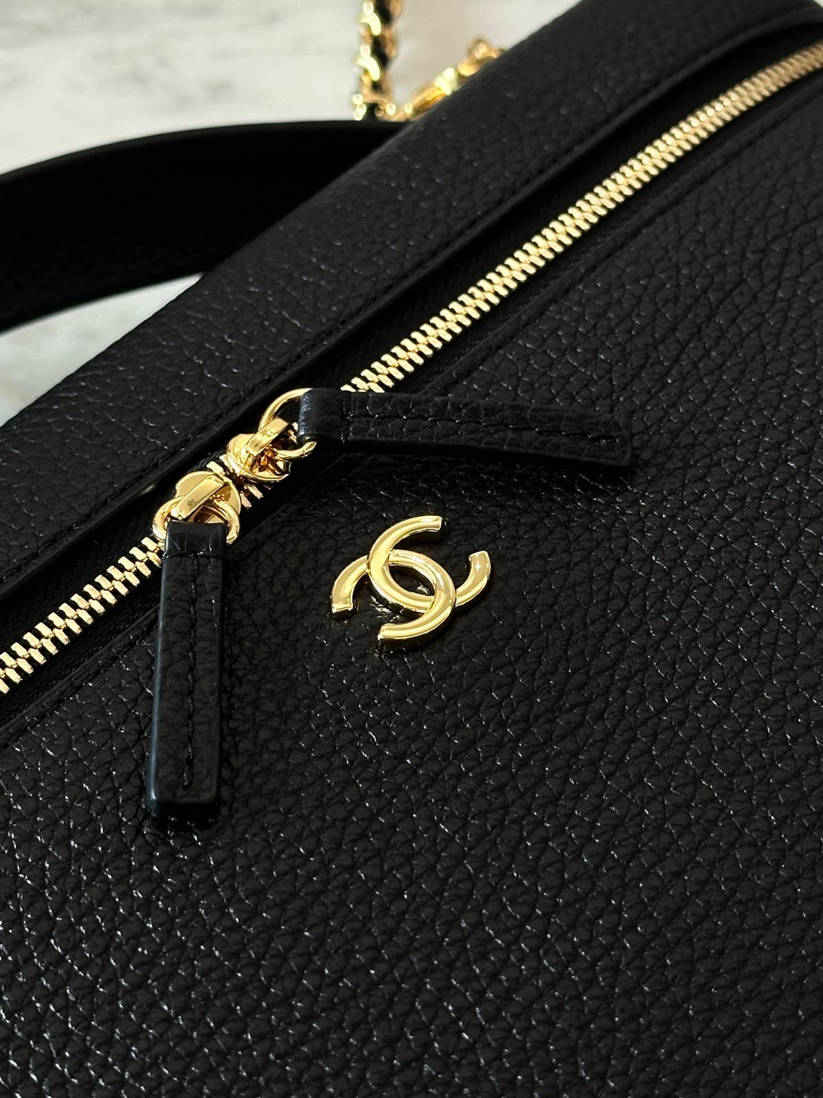 シャネル CHANEL マトラッセ バニティバッグ キャビアスキン ゴールド金具 レザー編み込みチェーン ブラック ホワ - 画像 6