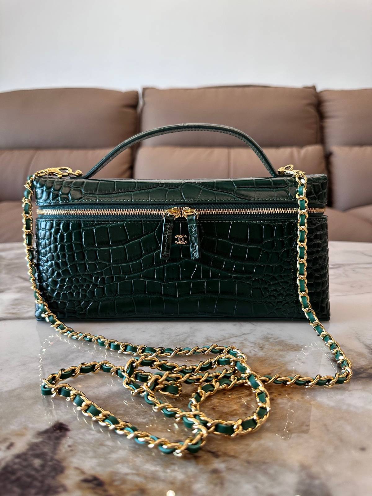 シャネル CHANEL マトラッセ キャビアスキン バニティバッグ ブラック ゴールド金具 レディース - 画像 19