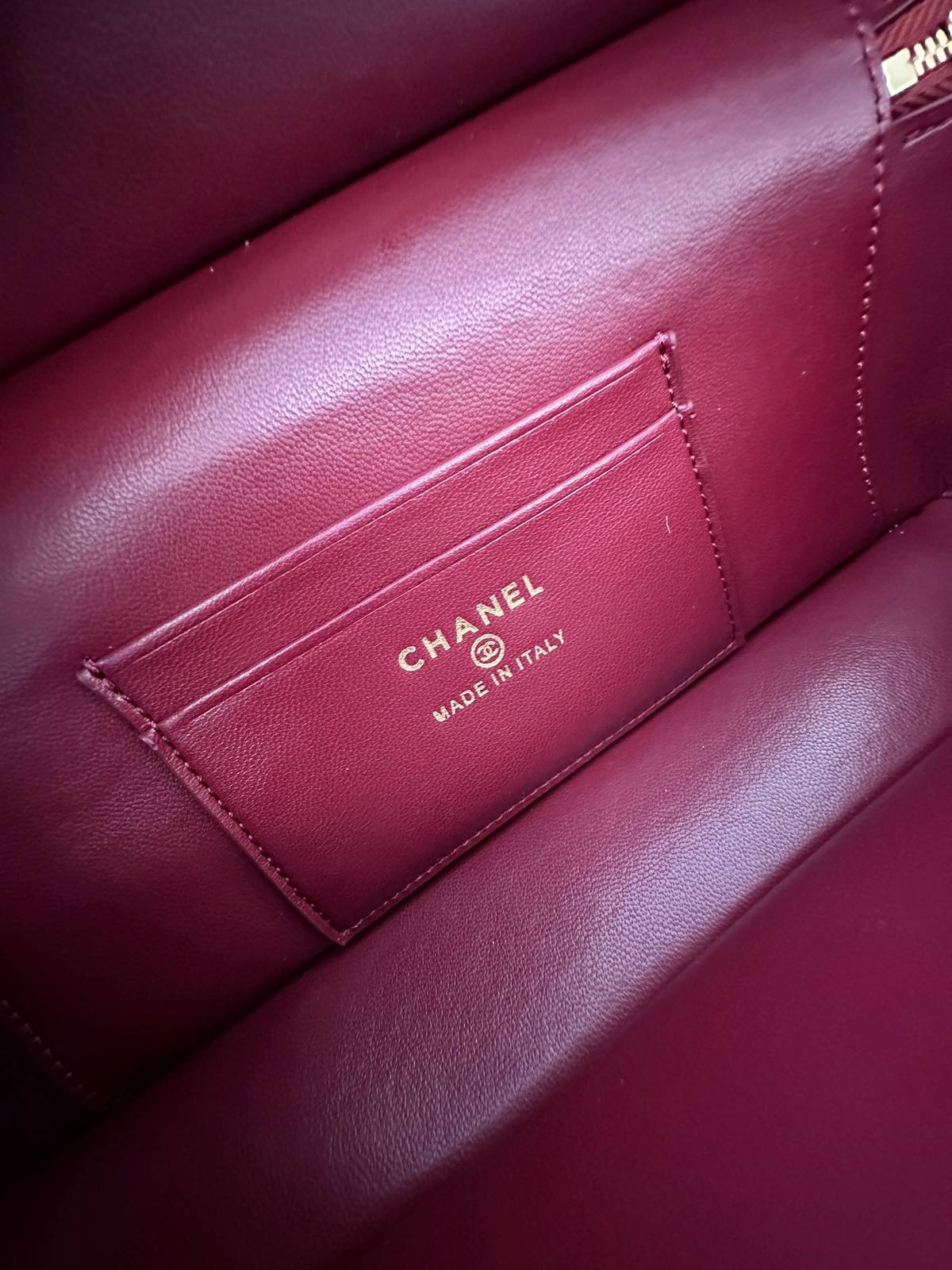 シャネル CHANEL マトラッセ キャビアスキン バニティバッグ ブラック ゴールド金具 レディース - 画像 20