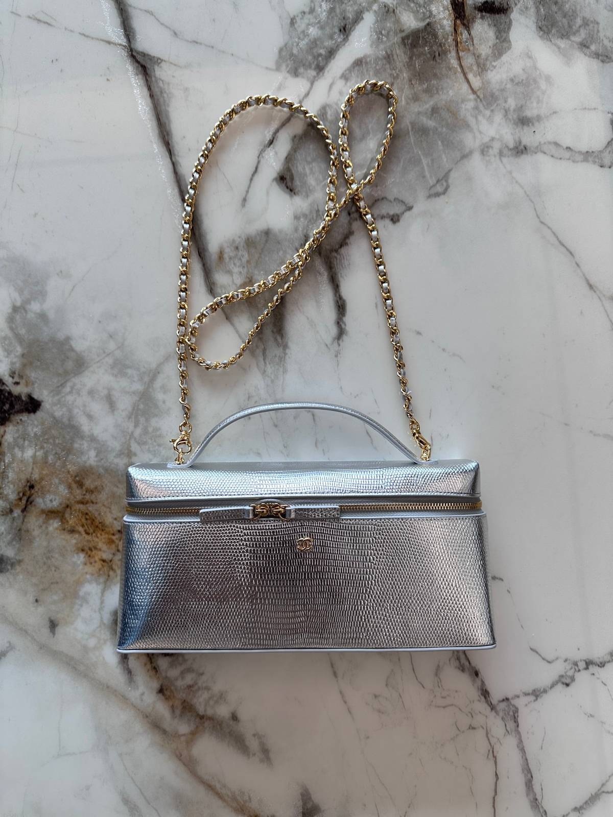 シャネル CHANEL マトラッセ キャビアスキン チェーンショルダーバッグ ゴールド金具 レディース ブラック - 画像 5