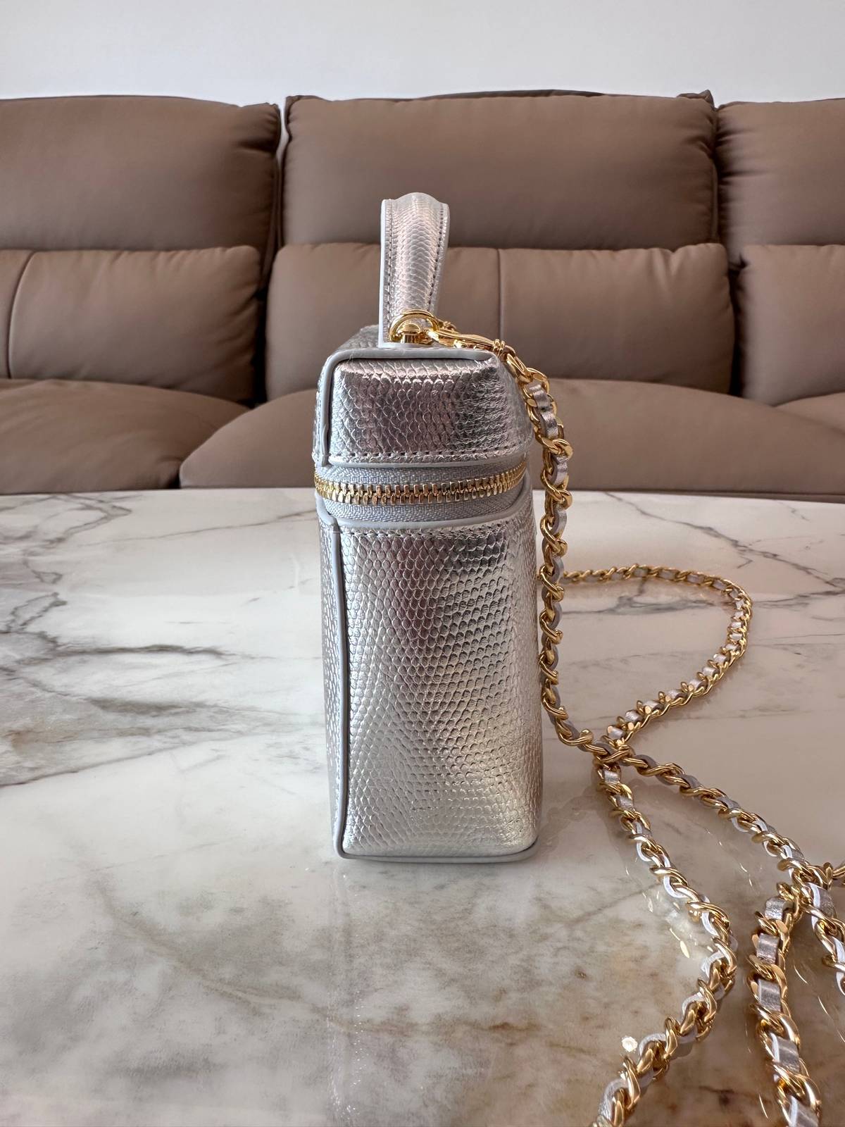 シャネル CHANEL マトラッセ キャビアスキン チェーンショルダーバッグ ゴールド金具 レディース ブラック - 画像 9