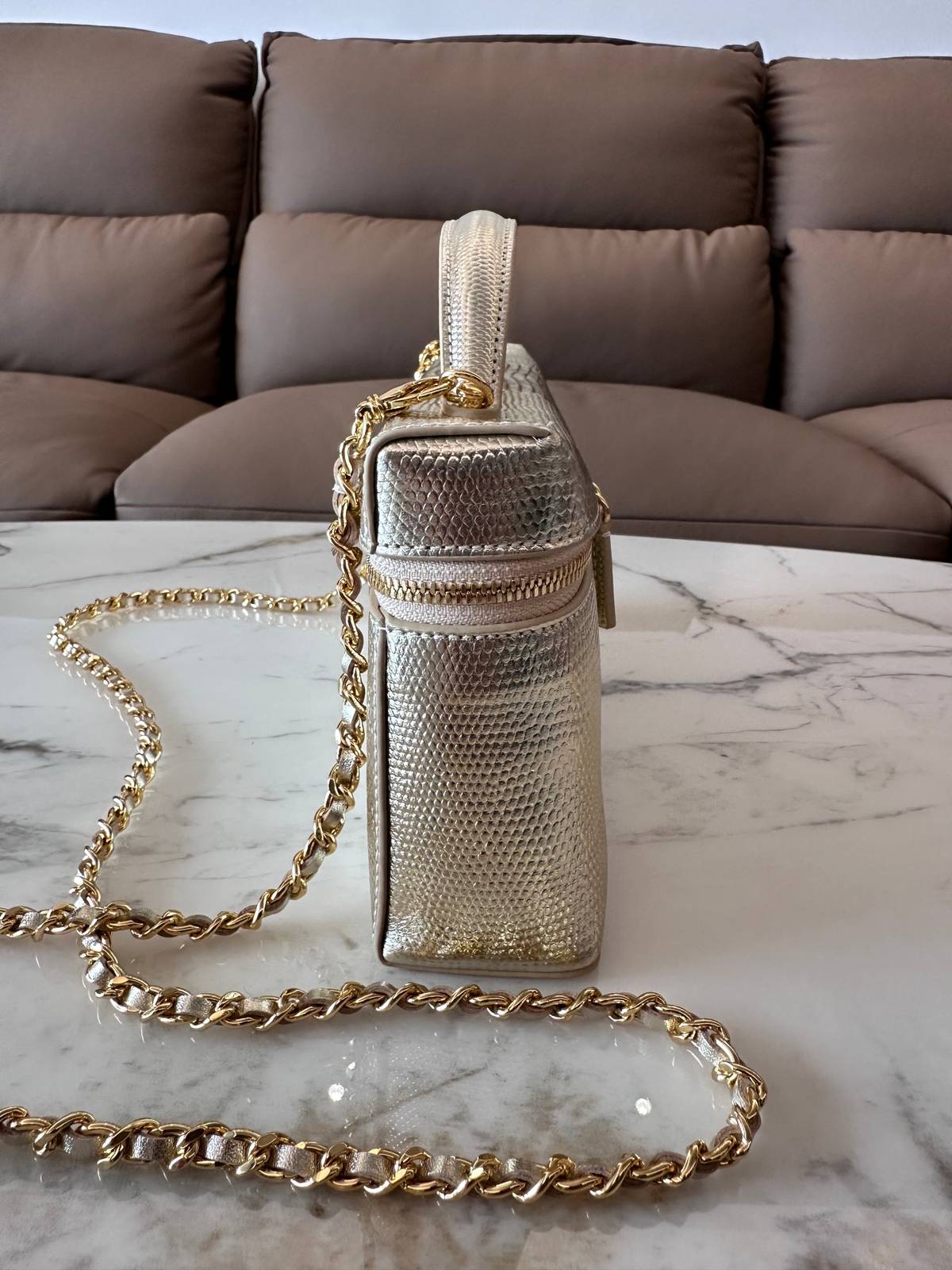 シャネル CHANEL マトラッセ キャビアスキン チェーンショルダーバッグ ゴールド金具 レディース ブラック - 画像 18
