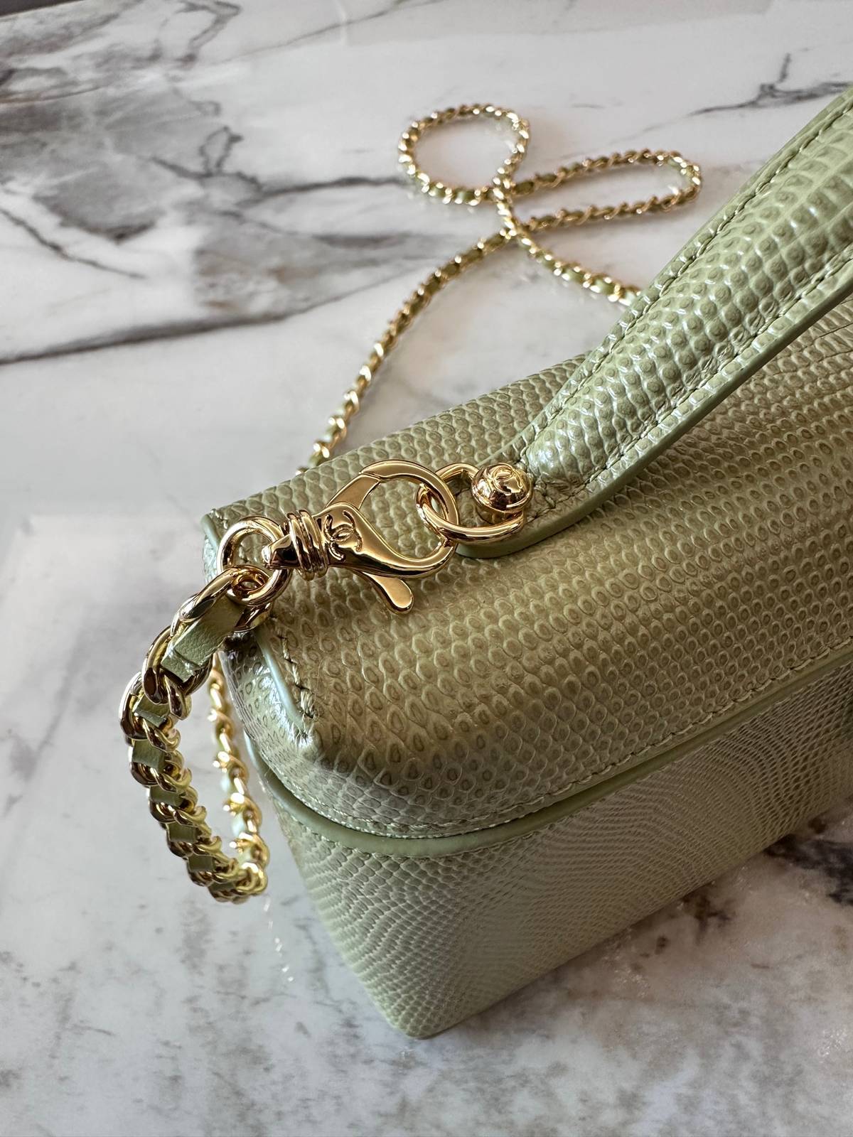 シャネル CHANEL マトラッセ ラムスキン チェーンショルダーバッグ ゴールド金具 レディース ブラック - 画像 6