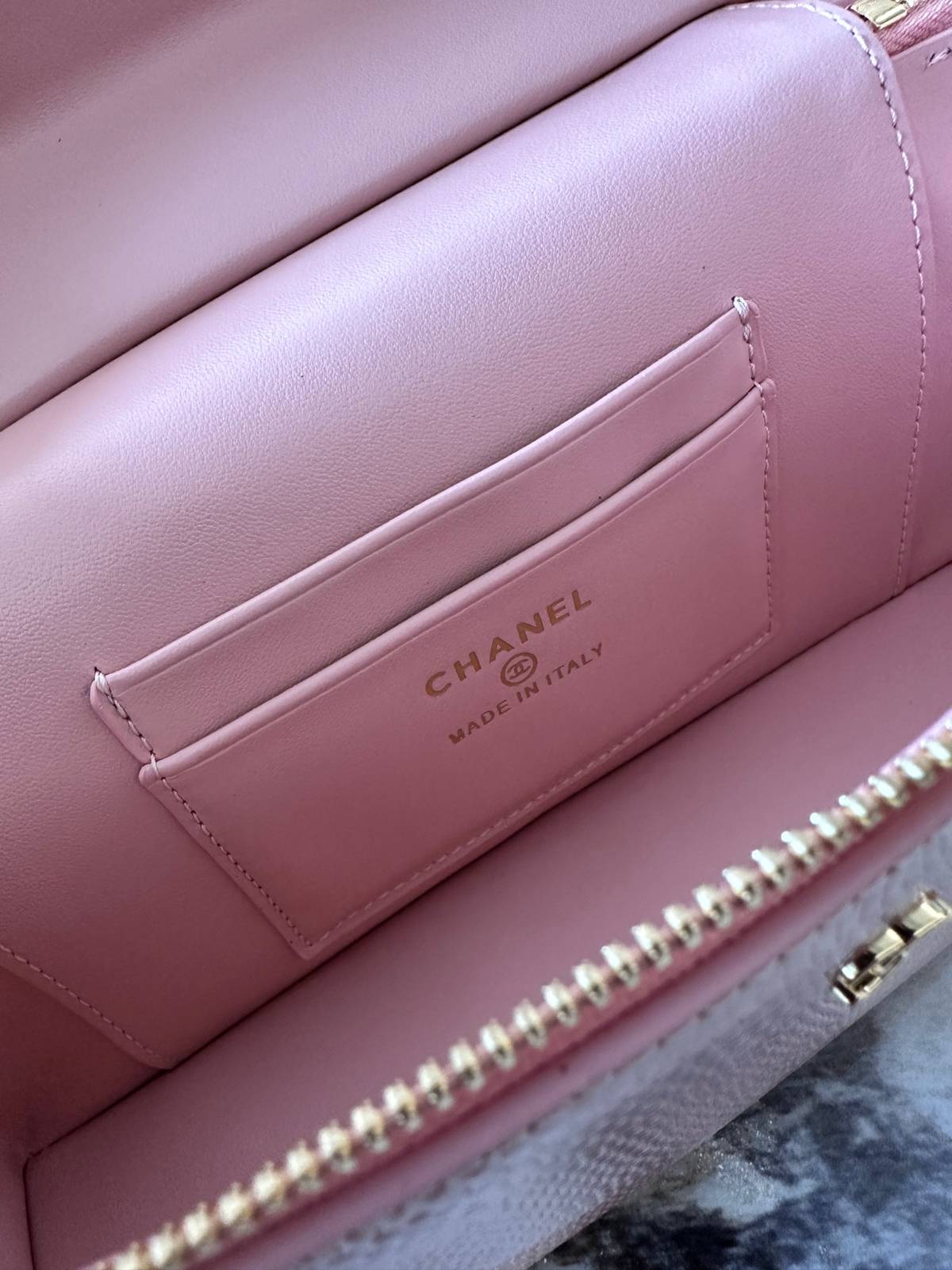 シャネル CHANEL マトラッセ チェーンショルダーバッグ キャビアスキン ゴールド金具 レディース - 画像 2
