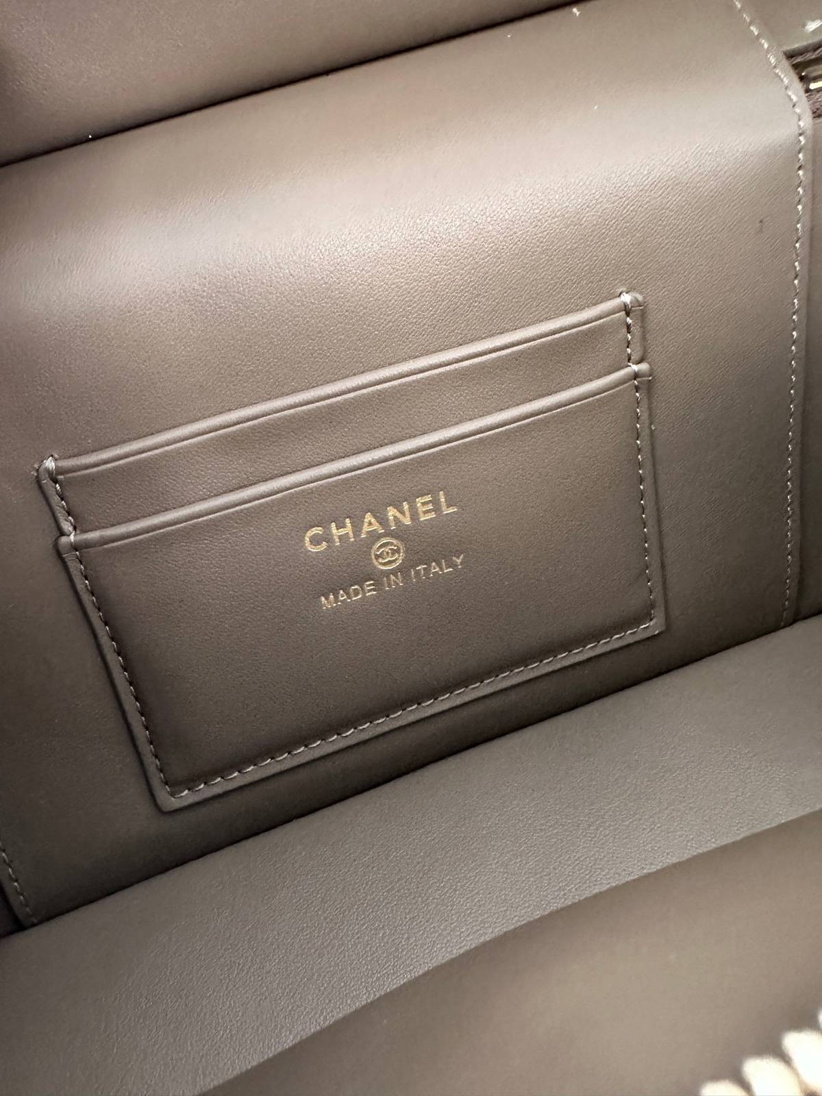 シャネル CHANEL マトラッセ チェーンショルダーバッグ キャビアスキン ゴールド金具 レディース - 画像 11