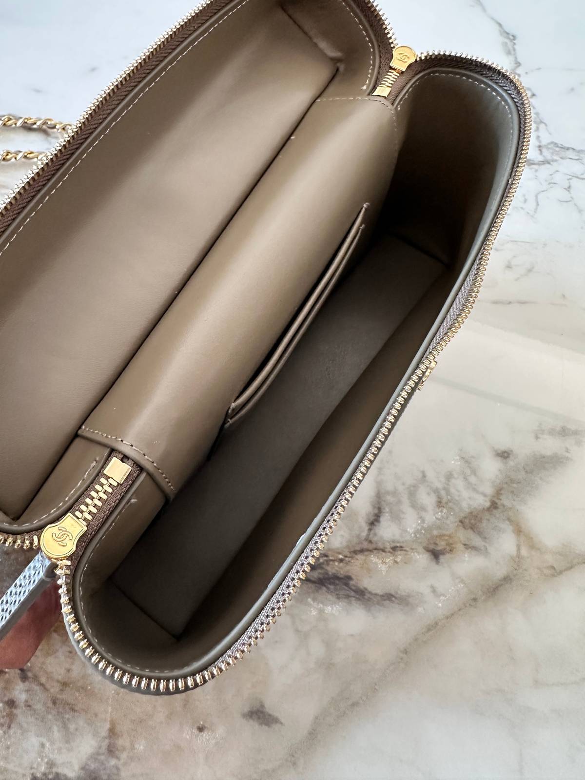 シャネル CHANEL マトラッセ チェーンショルダーバッグ キャビアスキン ゴールド金具 レディース - 画像 12