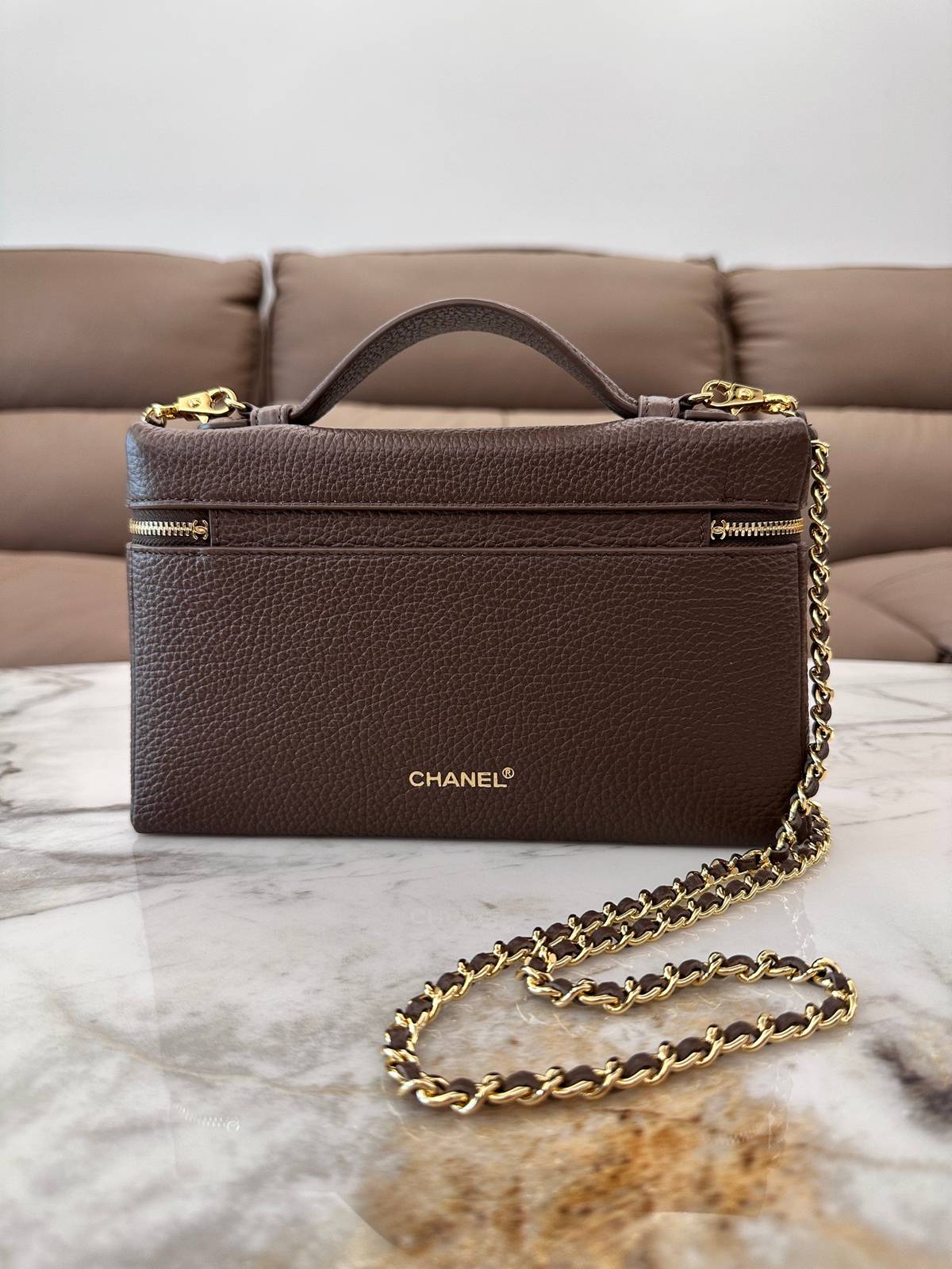 シャネル CHANEL マトラッセ バニティバッグ キャビアスキン ゴールド金具 レザー編み込みチェーン ブラック - 画像 8