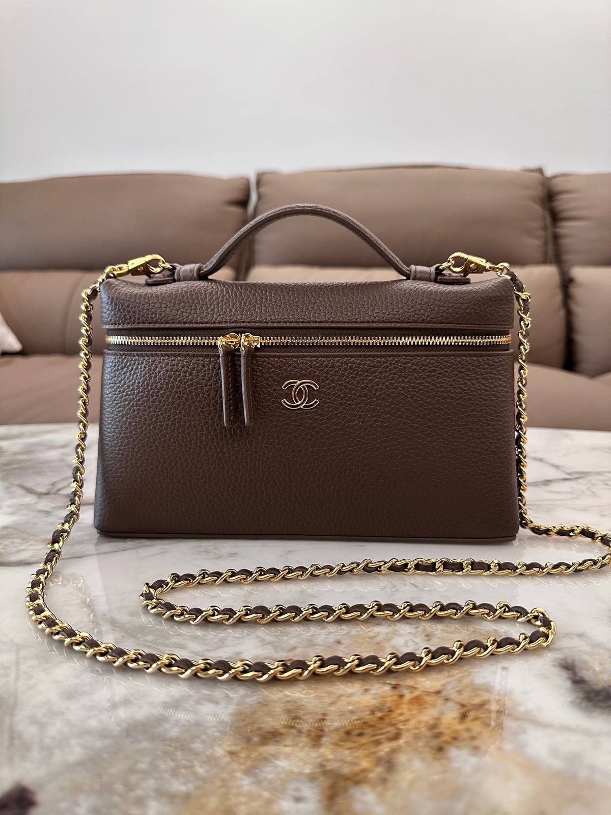 シャネル CHANEL マトラッセ バニティバッグ キャビアスキン ゴールド金具 レザー編み込みチェーン ブラック - 画像 10