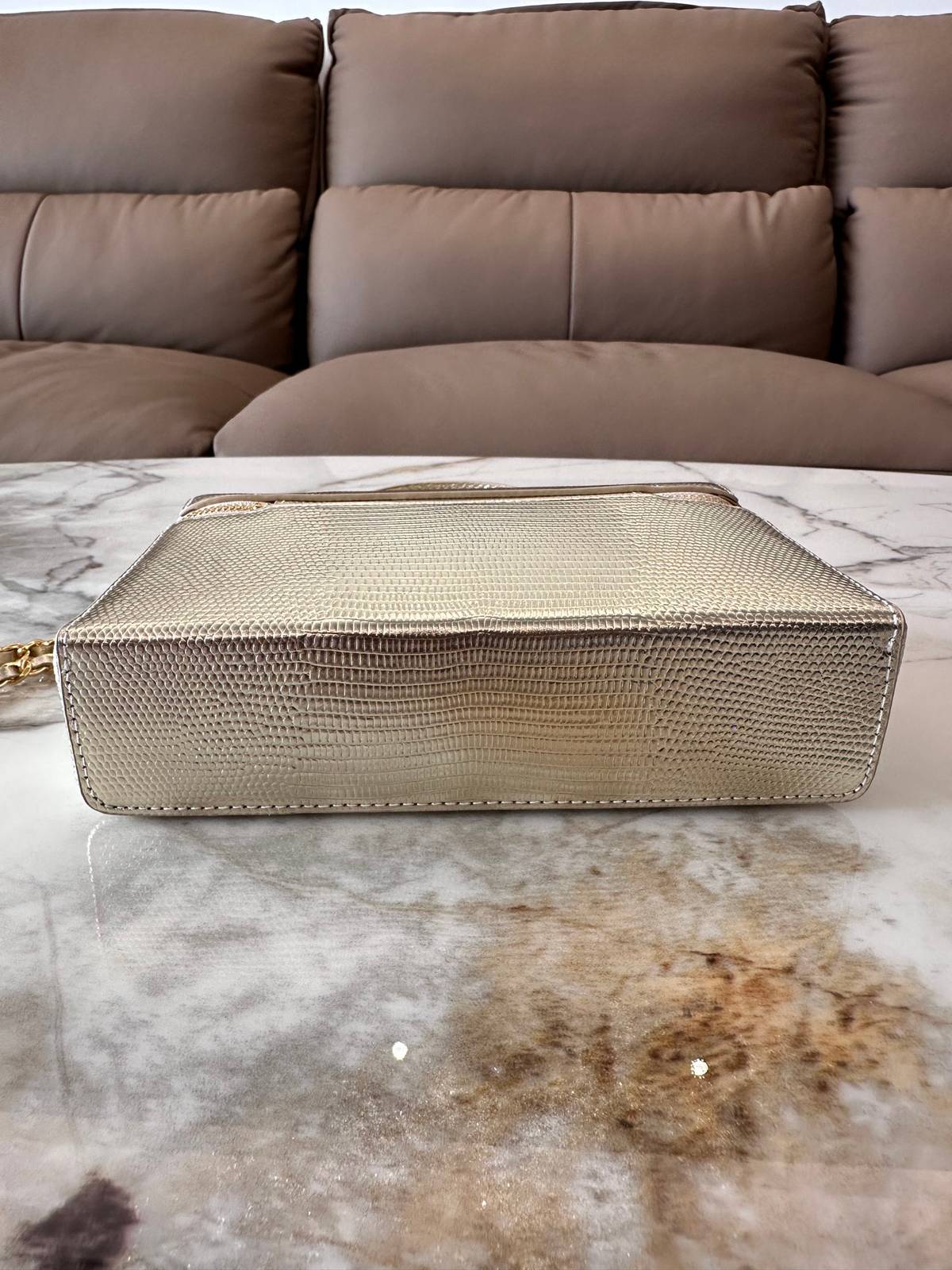 シャネル CHANEL マトラッセ バニティバッグ キャビアスキン ゴールド金具 レザー編み込みチェーン ブラック レデ - 画像 16
