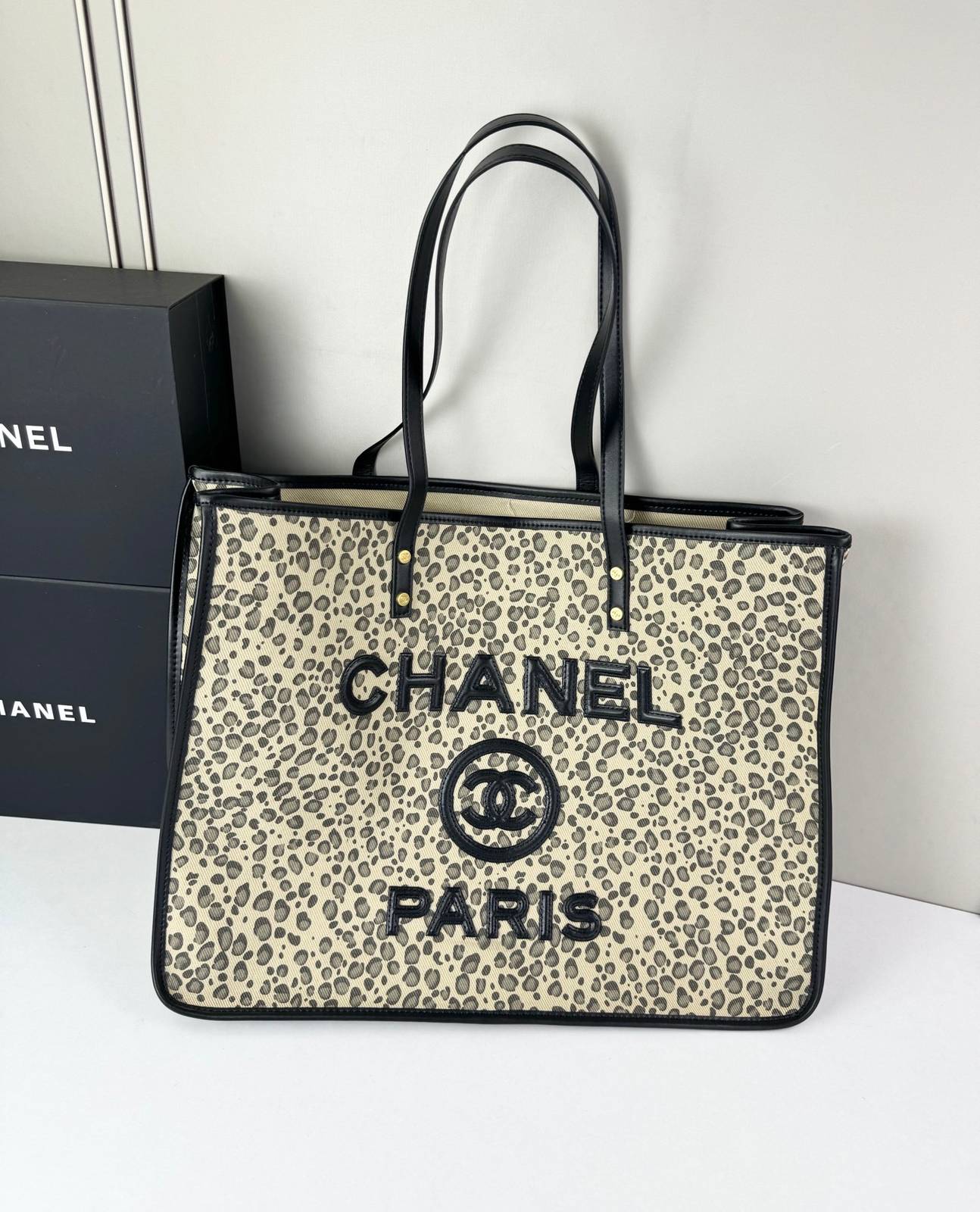 シャネル CHANEL 6922 レオパード柄 チェーンショルダーバッグ マトラッセ ラムスキン ブラック金具 レディー - 画像 2