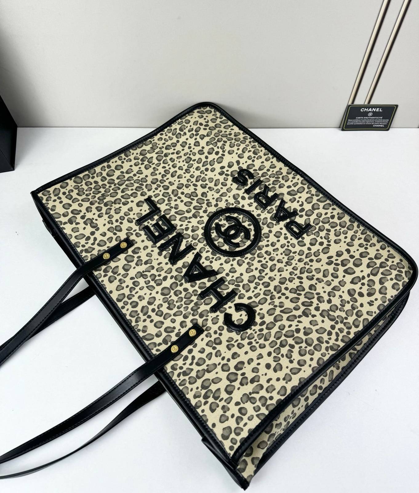シャネル CHANEL 6922 レオパード柄 チェーンショルダーバッグ マトラッセ ラムスキン ブラック金具 レディー - 画像 3