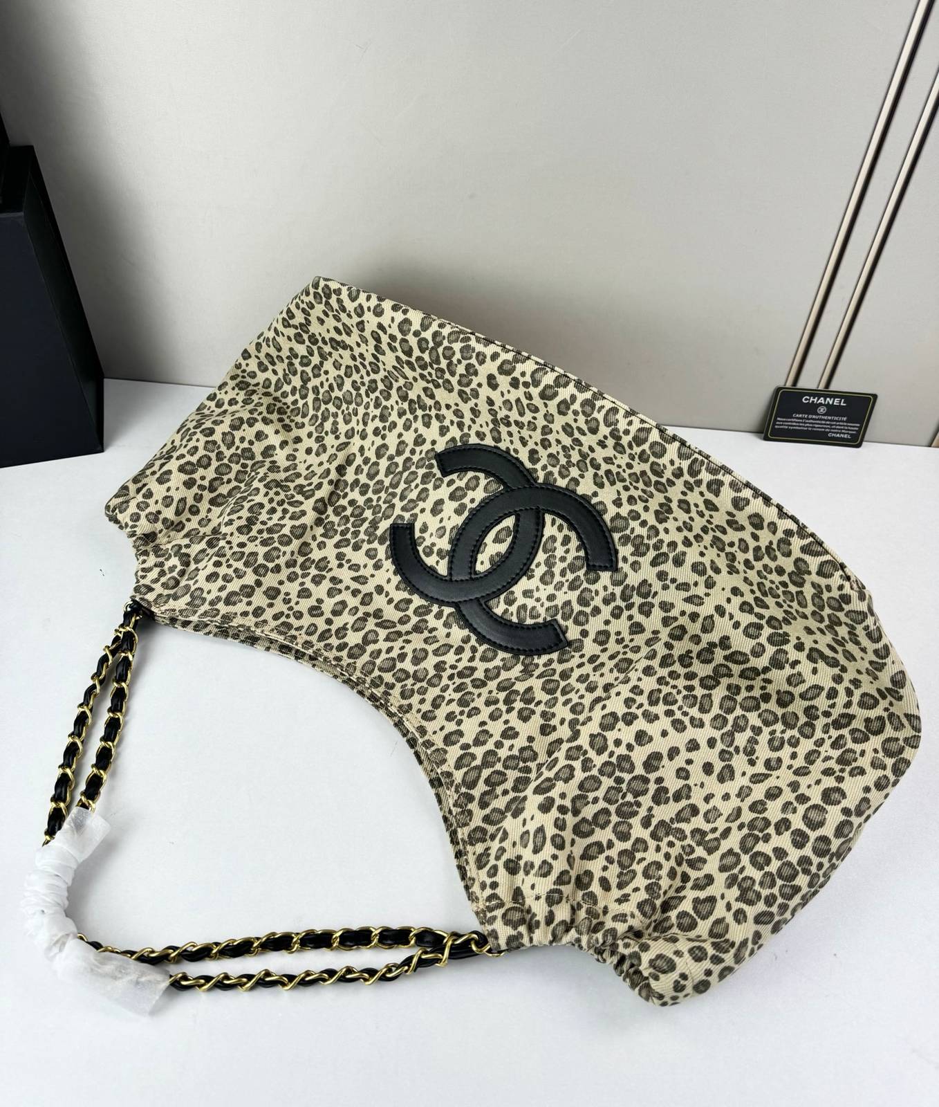 CHANEL シャネル 6708 マトラッセ フラップバッグ レオパード柄 キャビアスキン ゴールド金具 レディース - 画像 3