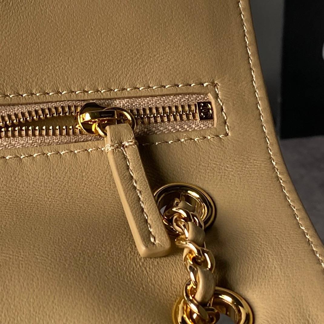 シャネル CHANEL マトラッセ ミニフラップバッグ ラムスキン ゴールド金具 レザー編み込みチェーン ミニバッグ レ - 画像 11