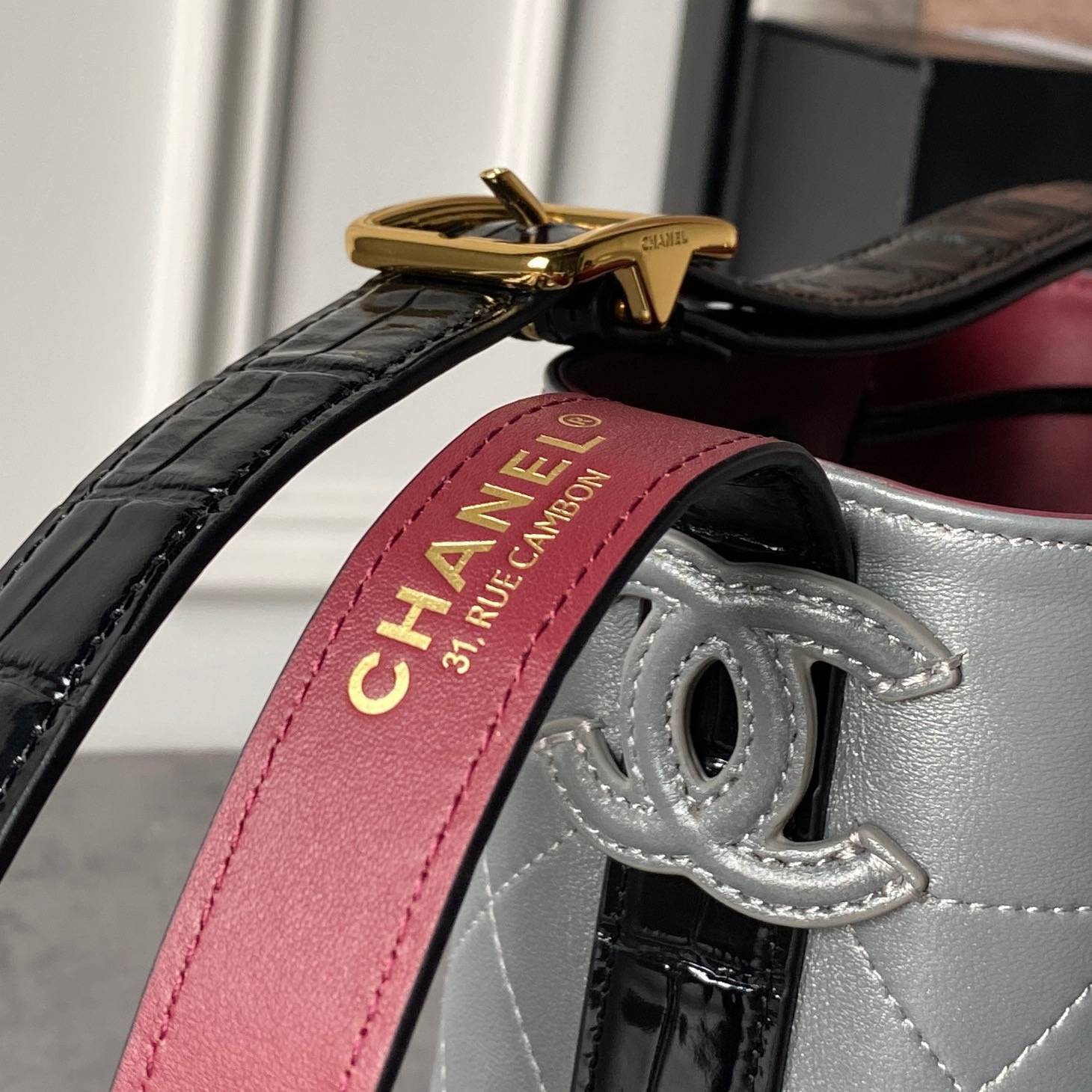 シャネル CHANEL マトラッセ チェーンショルダーバッグ キャビアスキン ブラック ゴールド金具 レディース - 画像 7