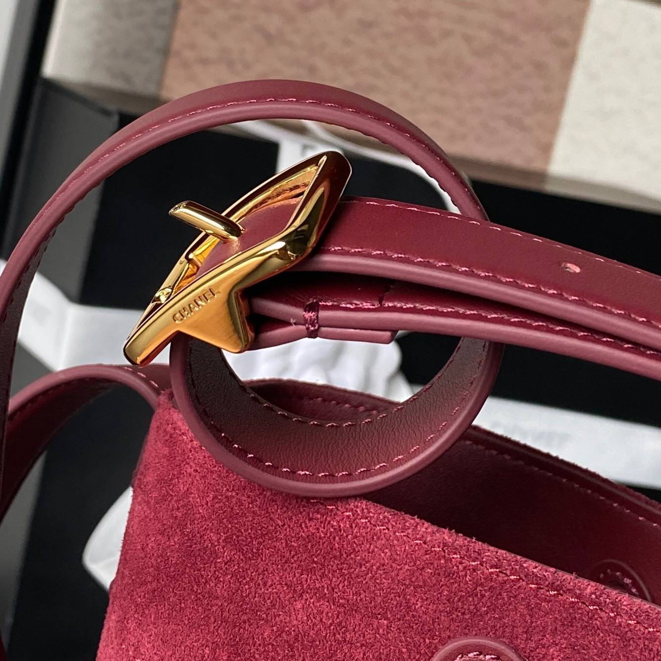 シャネル CHANEL 6537 マトラッセ フラップバッグ レザー編み込みチェーン ゴールド金具 レディース ブラック - 画像 4