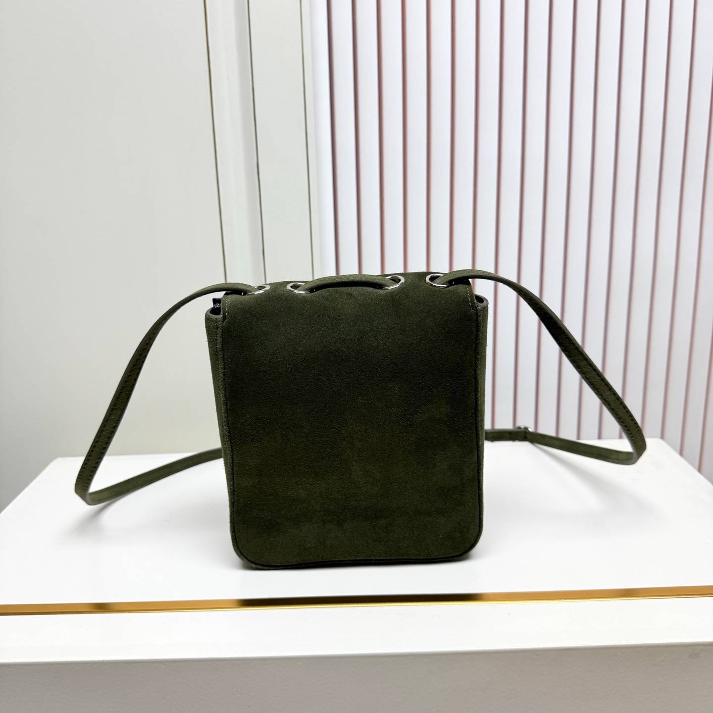 シャネル 6228 ラムスキン フラップバッグ シルバー金具 レザー編み込みチェーン クロスボディ レディース ブラック - 画像 15