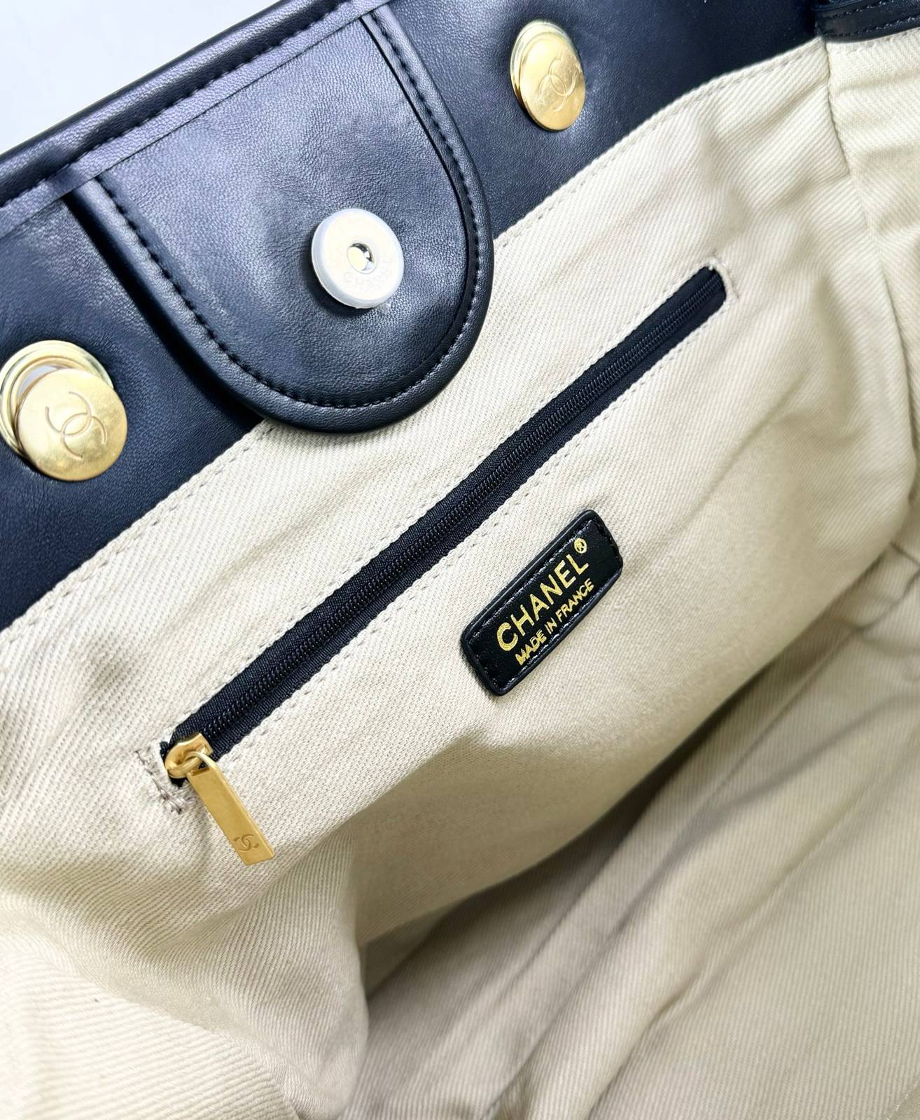 シャネル CHANEL マトラッセ レオパード柄 フラップバッグ チェーンショルダー ブラック金具 レディース - 画像 4