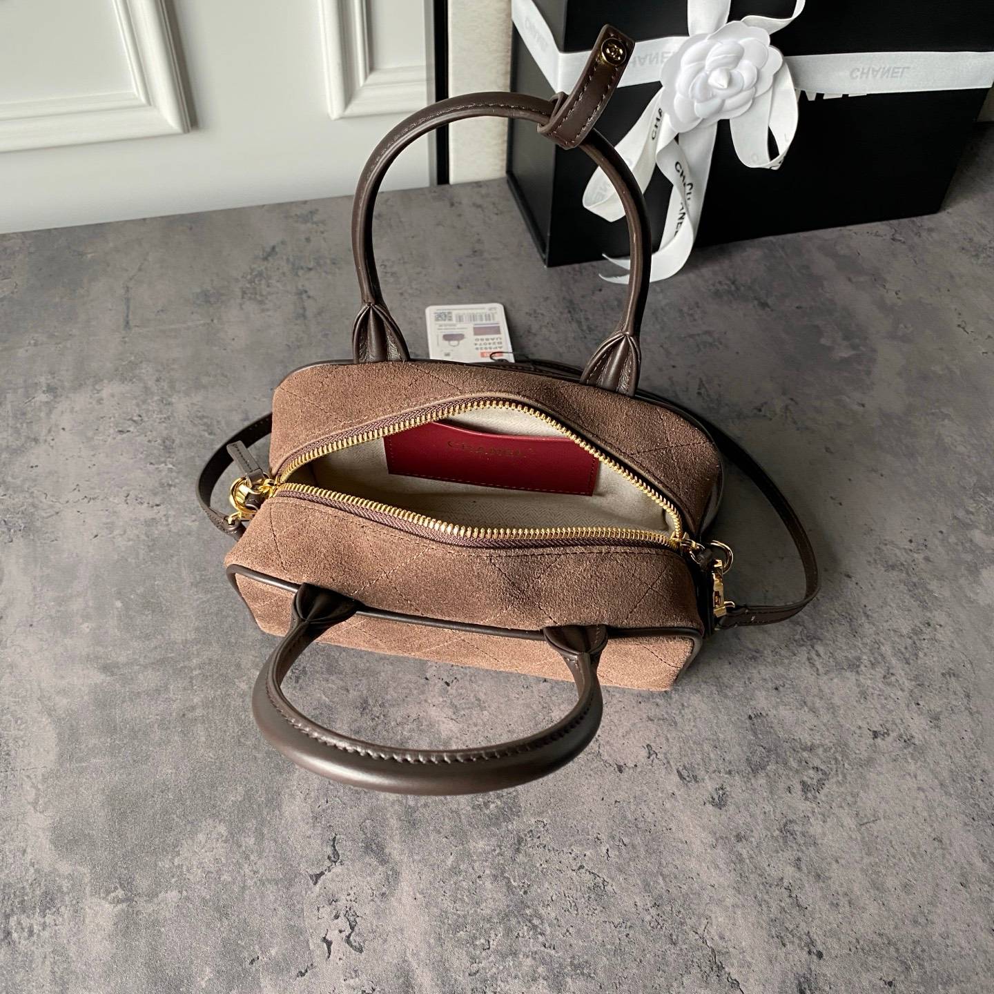 シャネル CHANEL ミニマトラッセ ラムスキン ポシェット ゴールド金具 トップハンドル付き 2WAY レディース - 画像 3