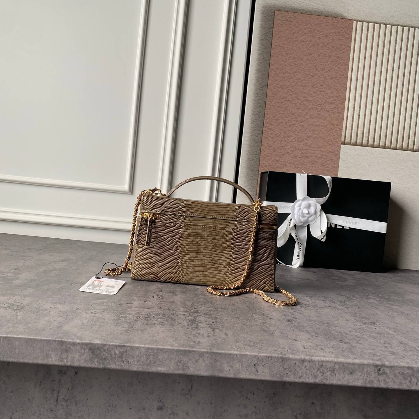 シャネル CHANEL マトラッセ キャビアスキン バニティバッグ ゴールド金具 レザー編み込みチェーン レディース - 画像 18