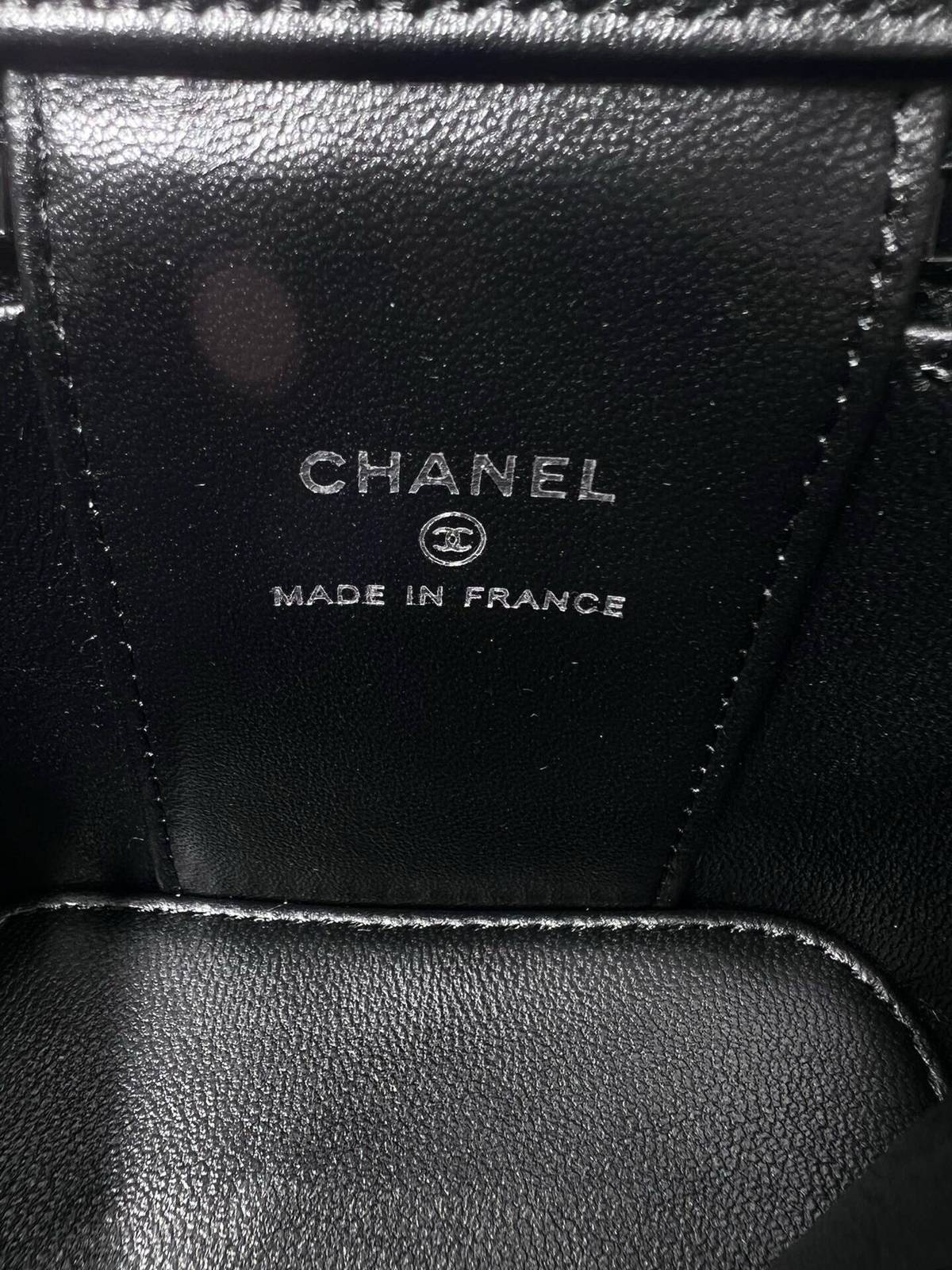 シャネル CHANEL マトラッセ バニティバッグ キャビアスキン ゴールド金具 レザー編み込みチェーン ブラック レデ - 画像 2