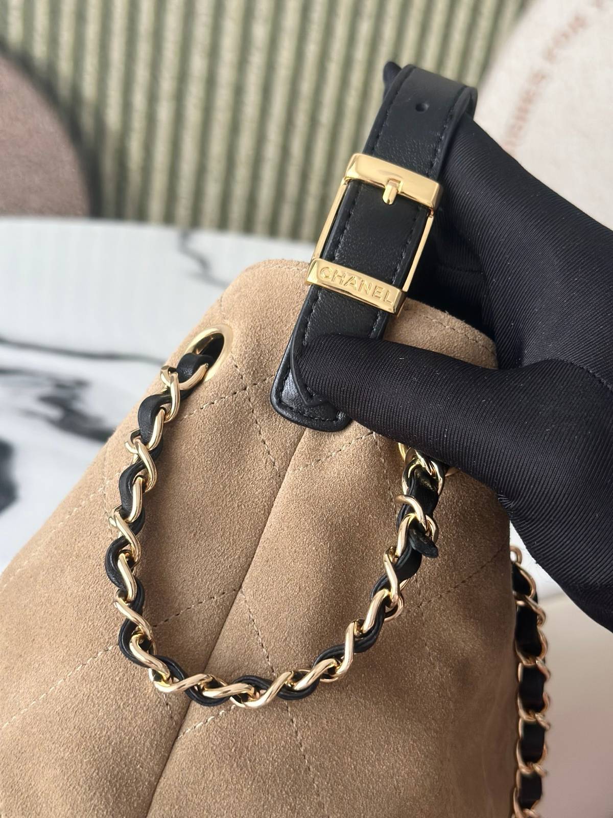 シャネル マトラッセ ラムスキン チェーンショルダーバッグ ゴールド金具 ターンロック レディース ベージュ ブラック - 画像 20
