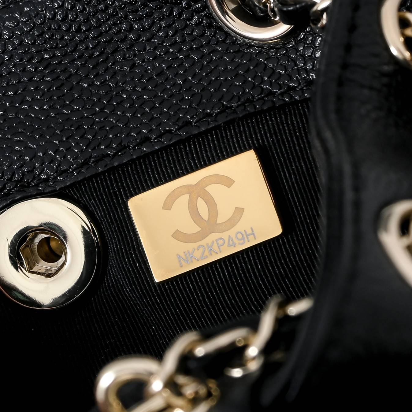 CHANEL シャネル マトラッセ キャビアスキン ミニリュック バックパック シャンパンゴールド金具 2WAY ブラッ - 画像 2