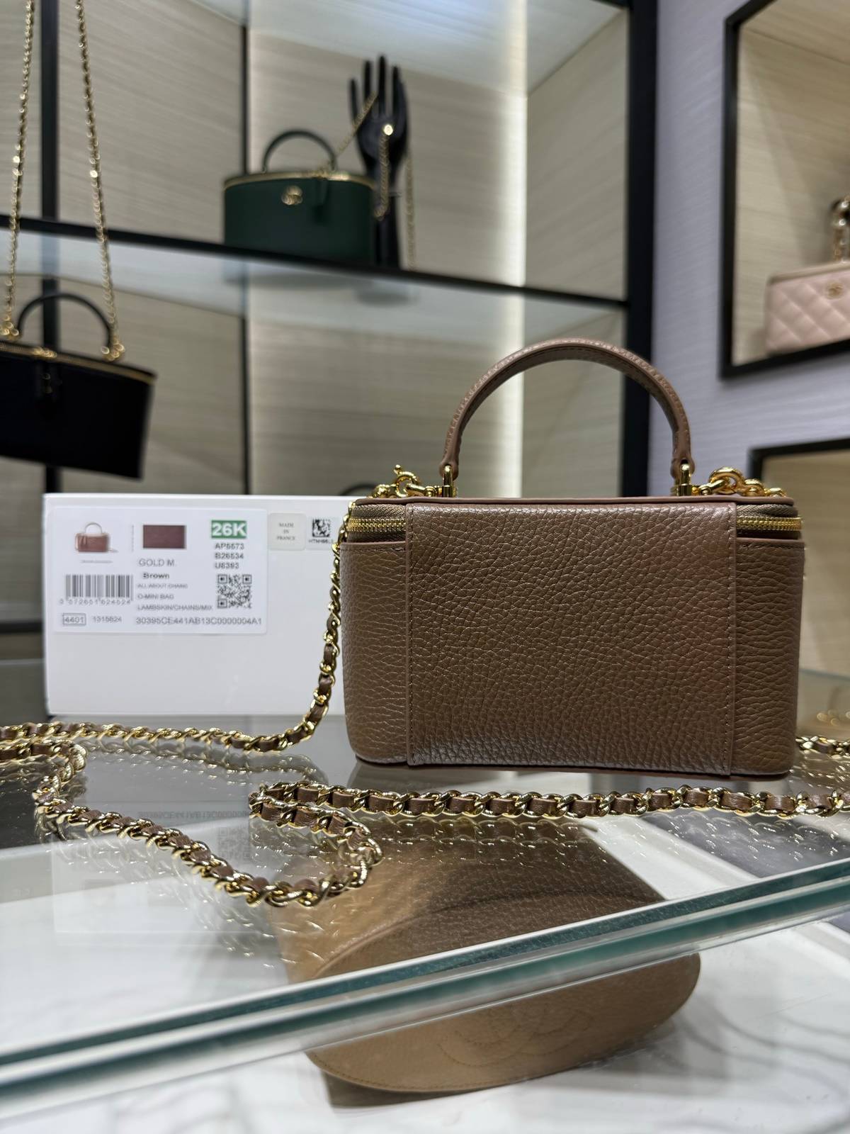 シャネル CHANEL マトラッセ バニティバッグ キャビアスキン ゴールド金具 ミラー付き レディース - 画像 9