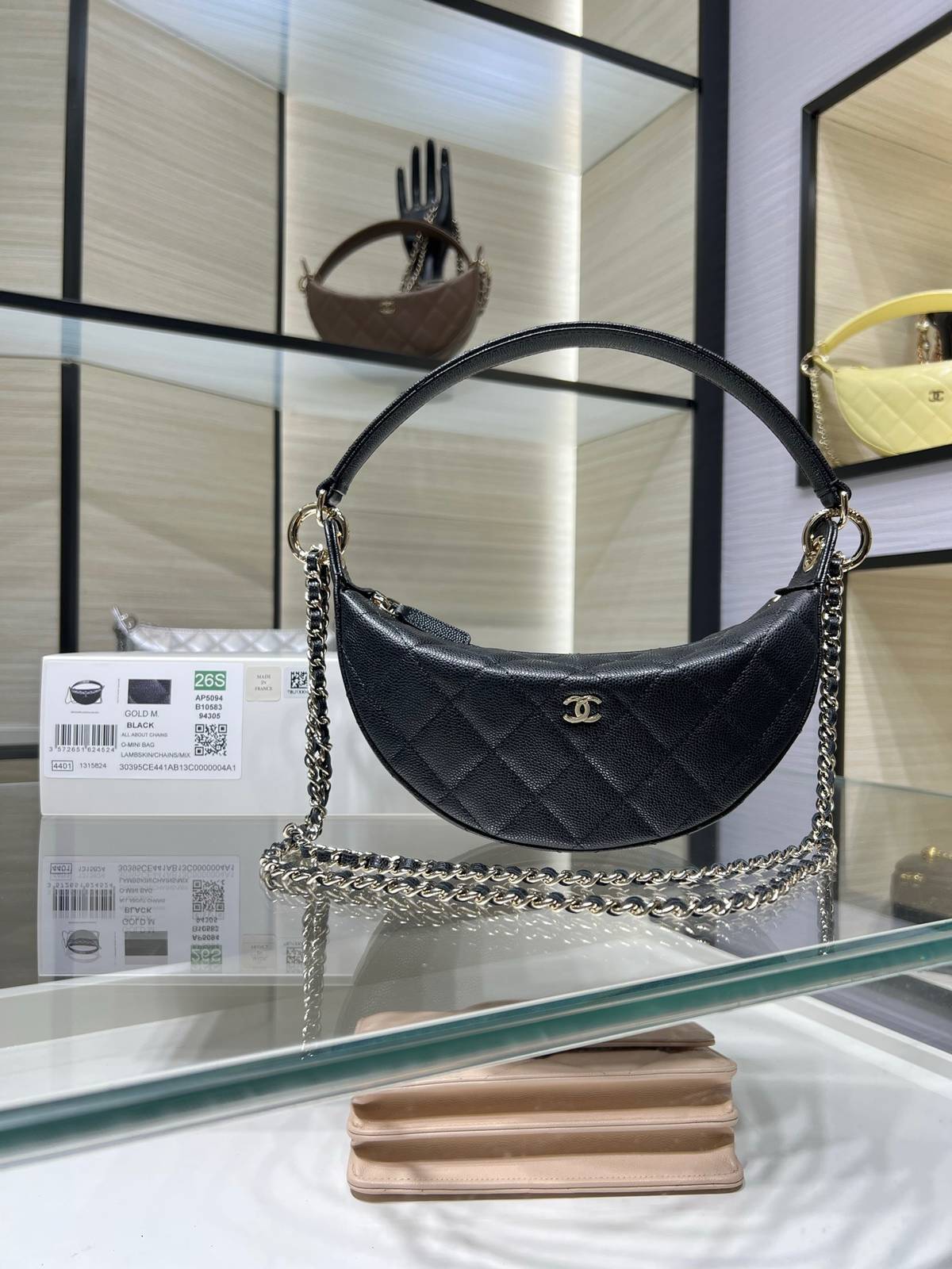シャネル AP5094Y マトラッセ チェーンショルダーバッグ キャビアスキン ブラック ゴールド金具 レディース - 画像 10