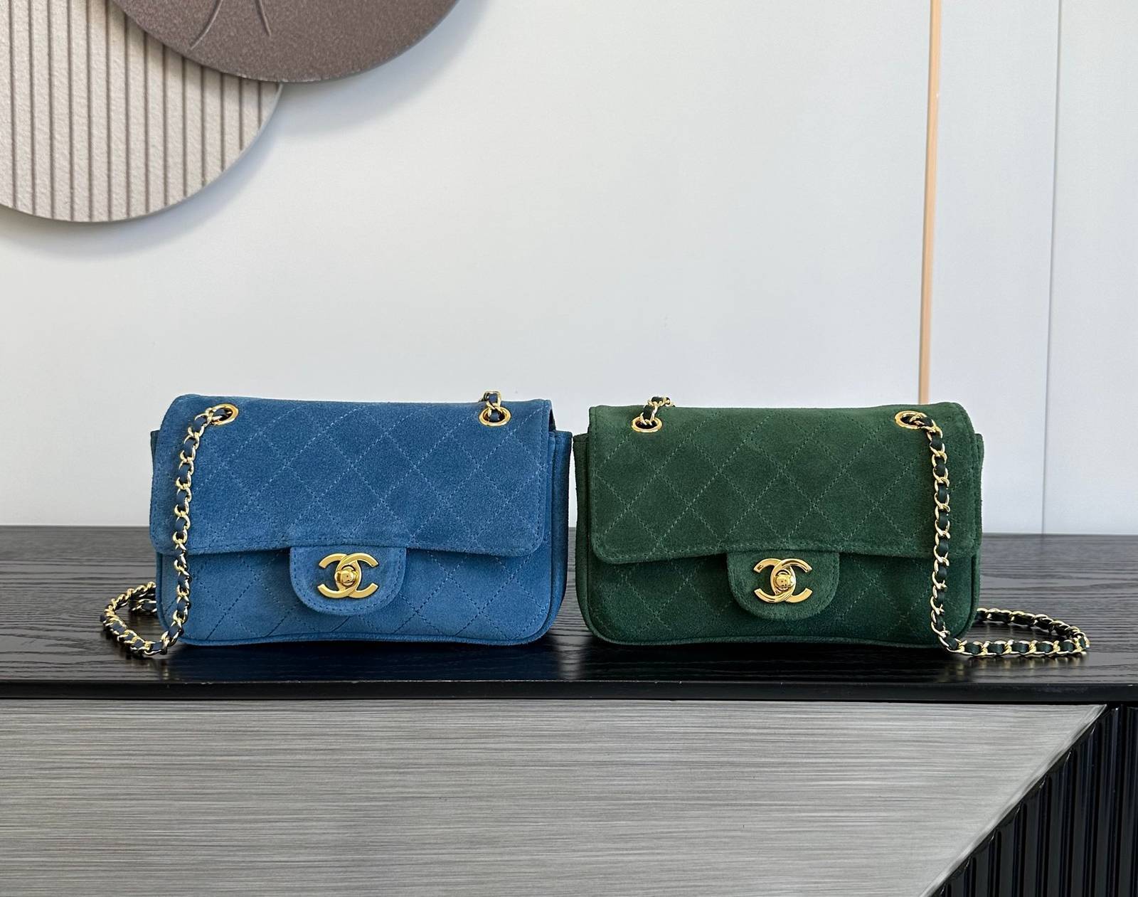 CHANEL シャネル マトラッセ ラムスキン フラップバッグ ゴールド金具 ミニバッグ グリーン レディース