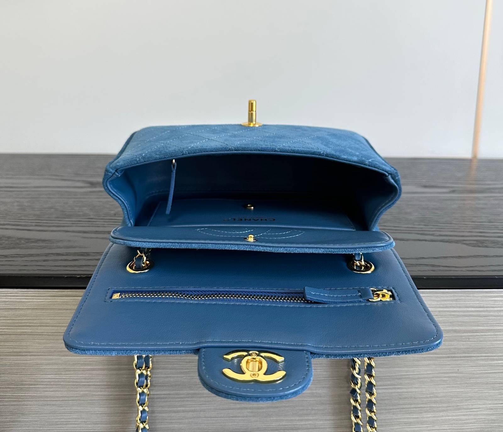 CHANEL シャネル マトラッセ ラムスキン フラップバッグ ゴールド金具 ミニバッグ グリーン レディース - 画像 15