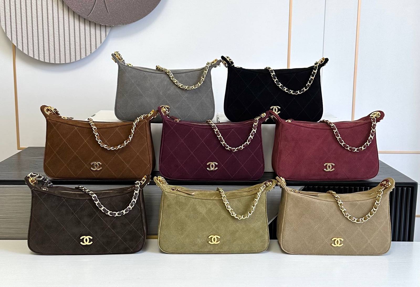 シャネル 6614 ミニマトラッセ ハンドバッグ ラムスキン ゴールド金具 レザー編み込みチェーン ミラー付き レディー
