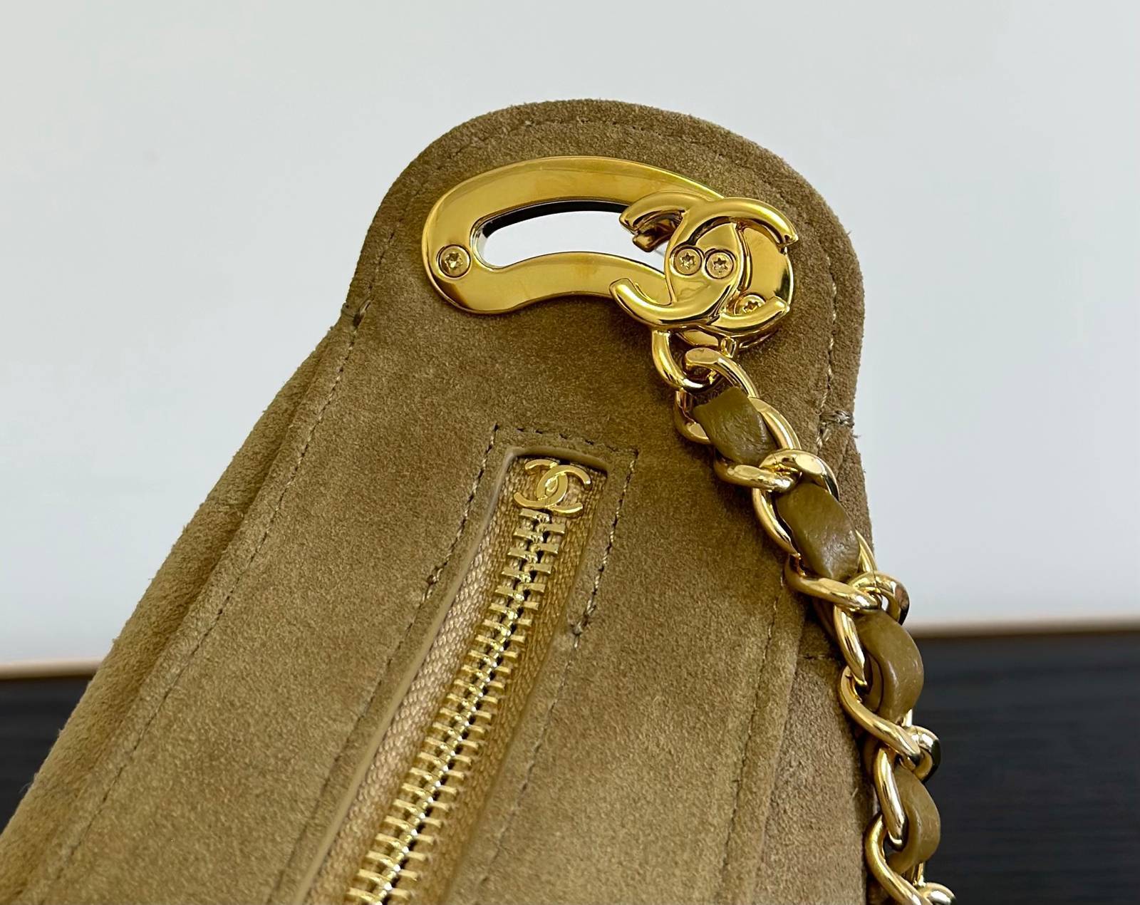 シャネル 6614 ミニマトラッセ ハンドバッグ ラムスキン ゴールド金具 レザー編み込みチェーン ミラー付き レディー - 画像 4