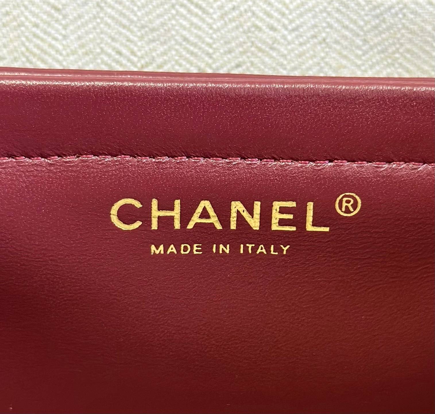 シャネル CHANEL マトラッセ チェーンショルダーバッグ キャビアスキン ゴールド金具 レディース ブラック ホワイ - 画像 11