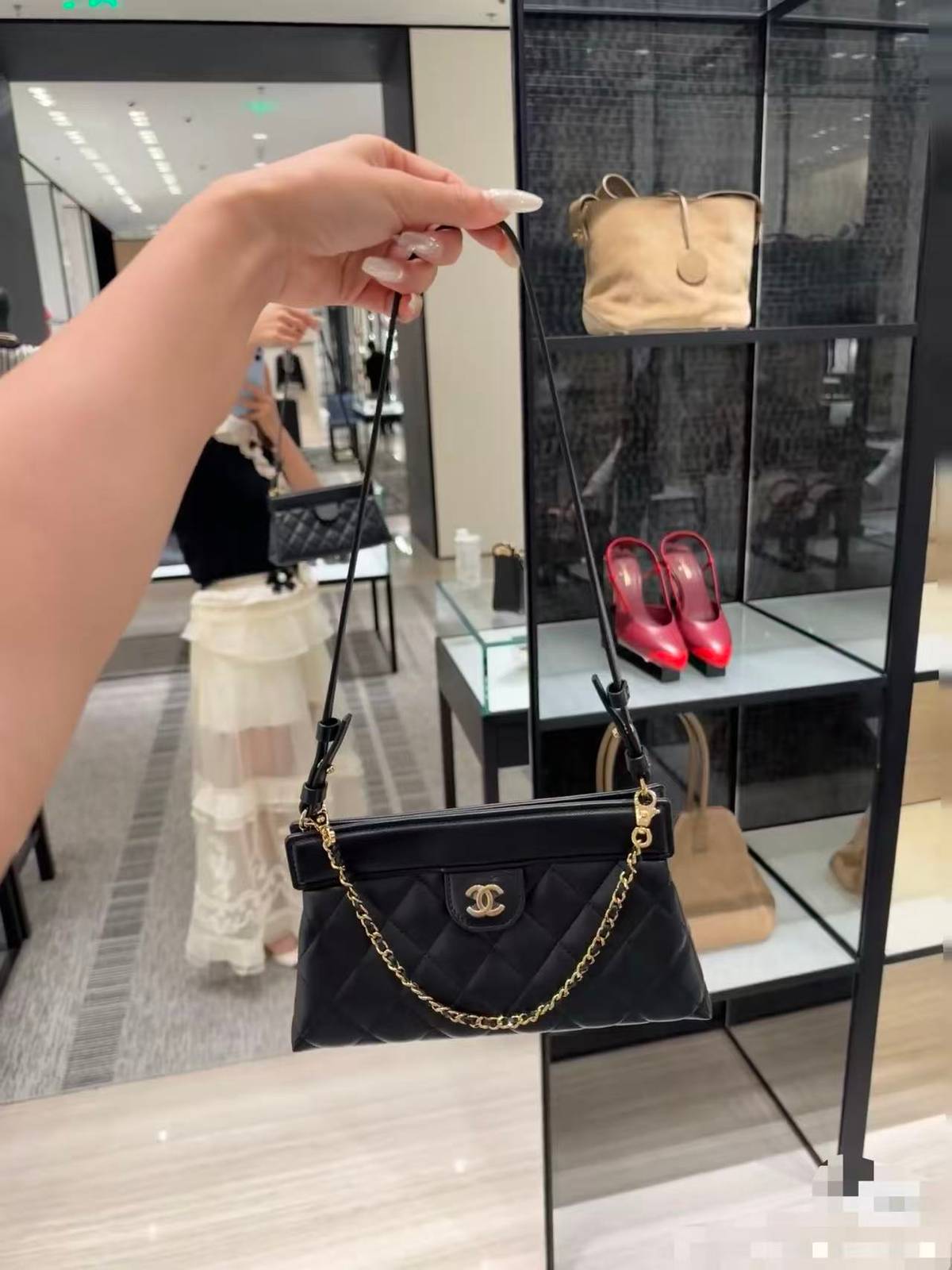 シャネル 5540 マトラッセ ラムスキン チェーンショルダーバッグ ブラック ベージュ ヴィンテージゴールド金具 レデ - 画像 5