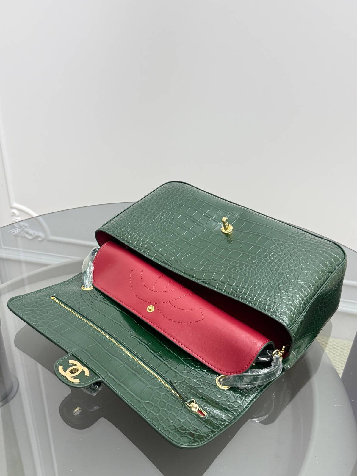 シャネル CHANEL キャビアスキン マトラッセ フラップバッグ ゴールド金具 ターンロック レザー編み込みチェーン - 画像 15