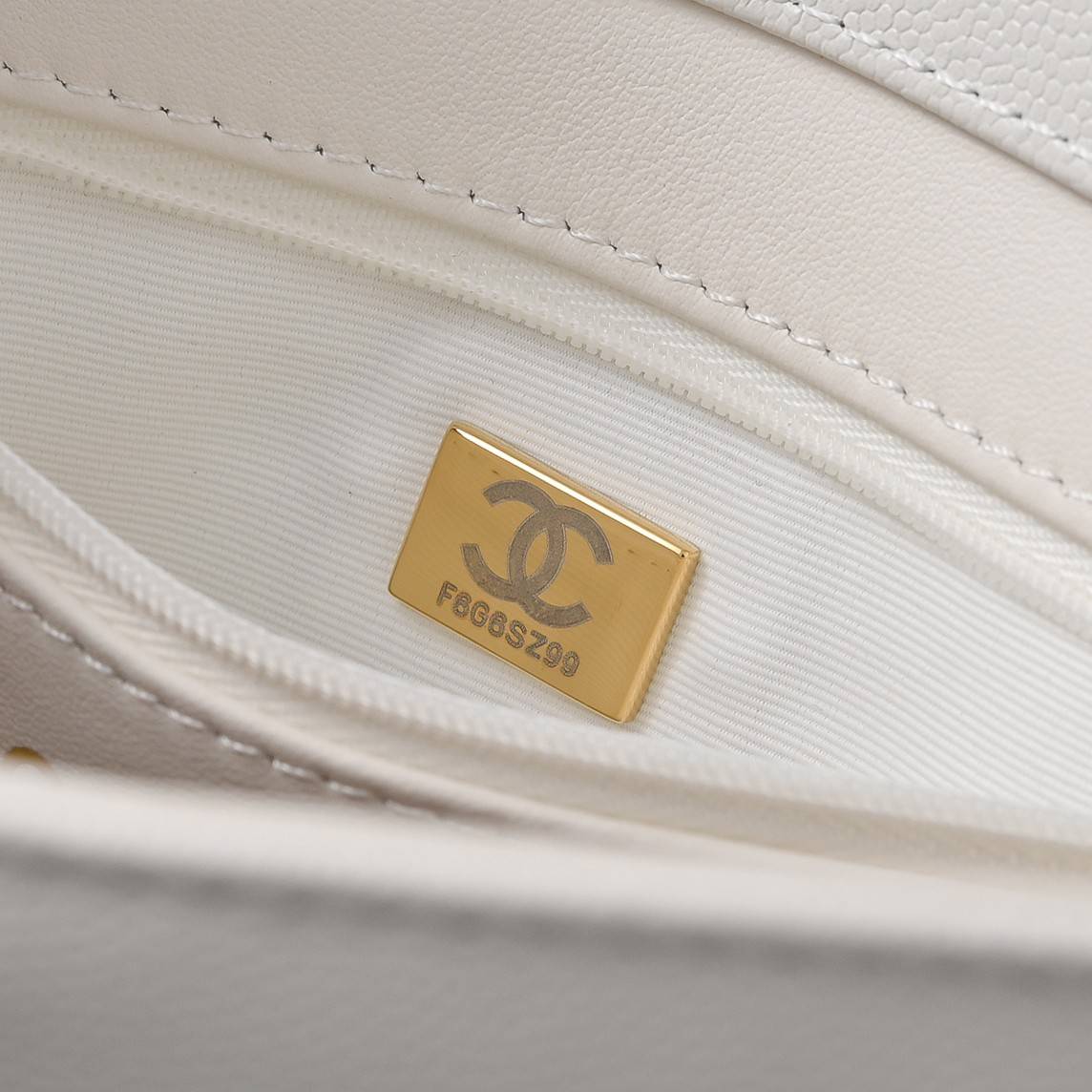 CHANEL シャネル マトラッセ フラップバッグ チェーンショルダーバッグ ブラック ゴールド金具 レディース - 画像 11