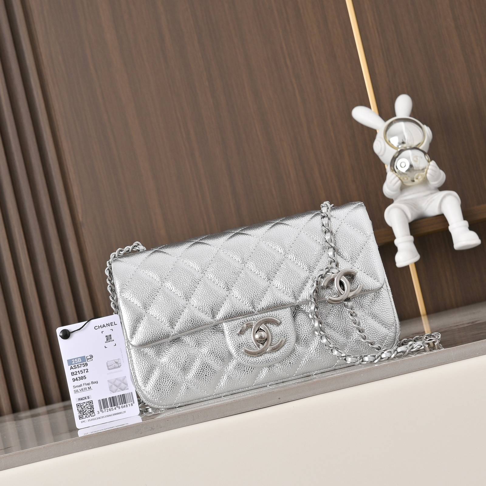 シャネル CHANEL マトラッセ キャビアスキン チェーンショルダーバッグ シルバー金具 レディース